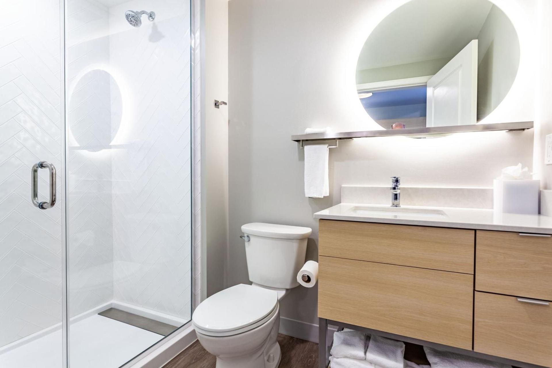 TownePlace Suites by Marriott Raleigh - University Area photo 53