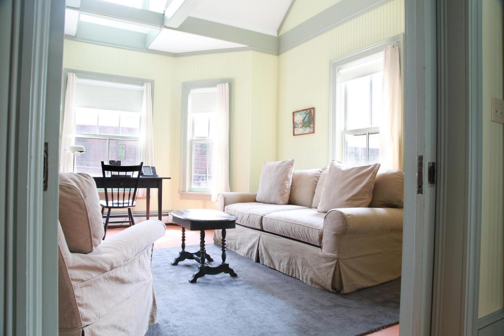 The Porches Inn at Mass MoCA photo 4