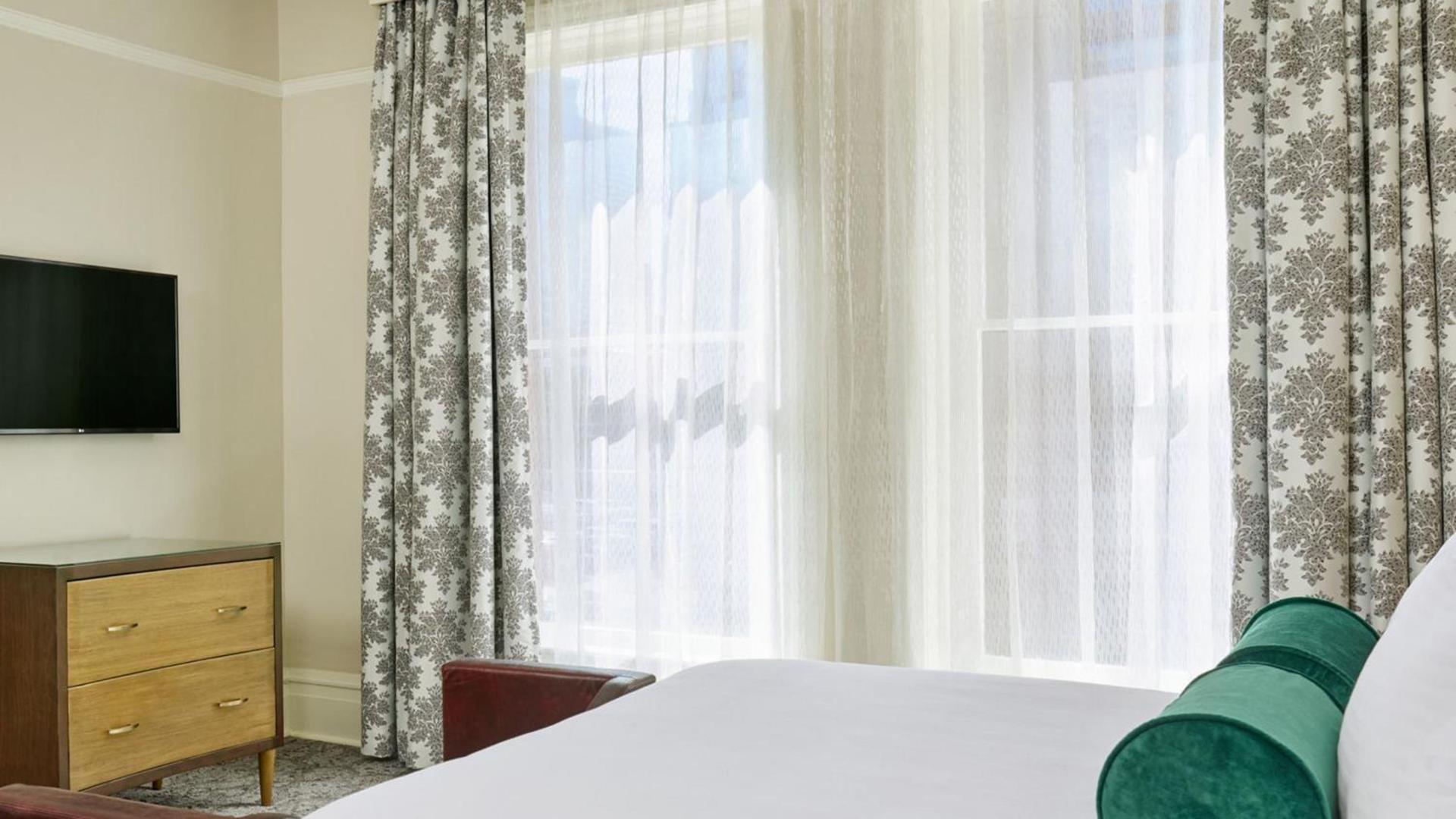 The Oxford Hotel photo 48