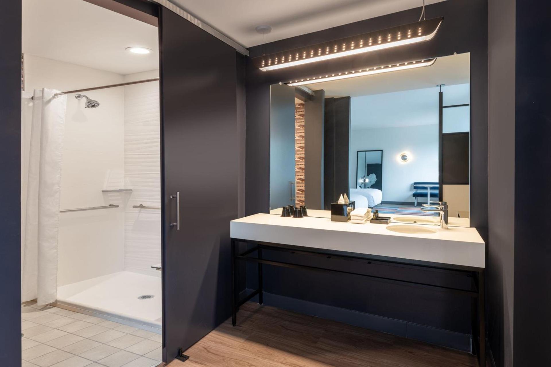 Aloft by Marriott Austin South photo 18
