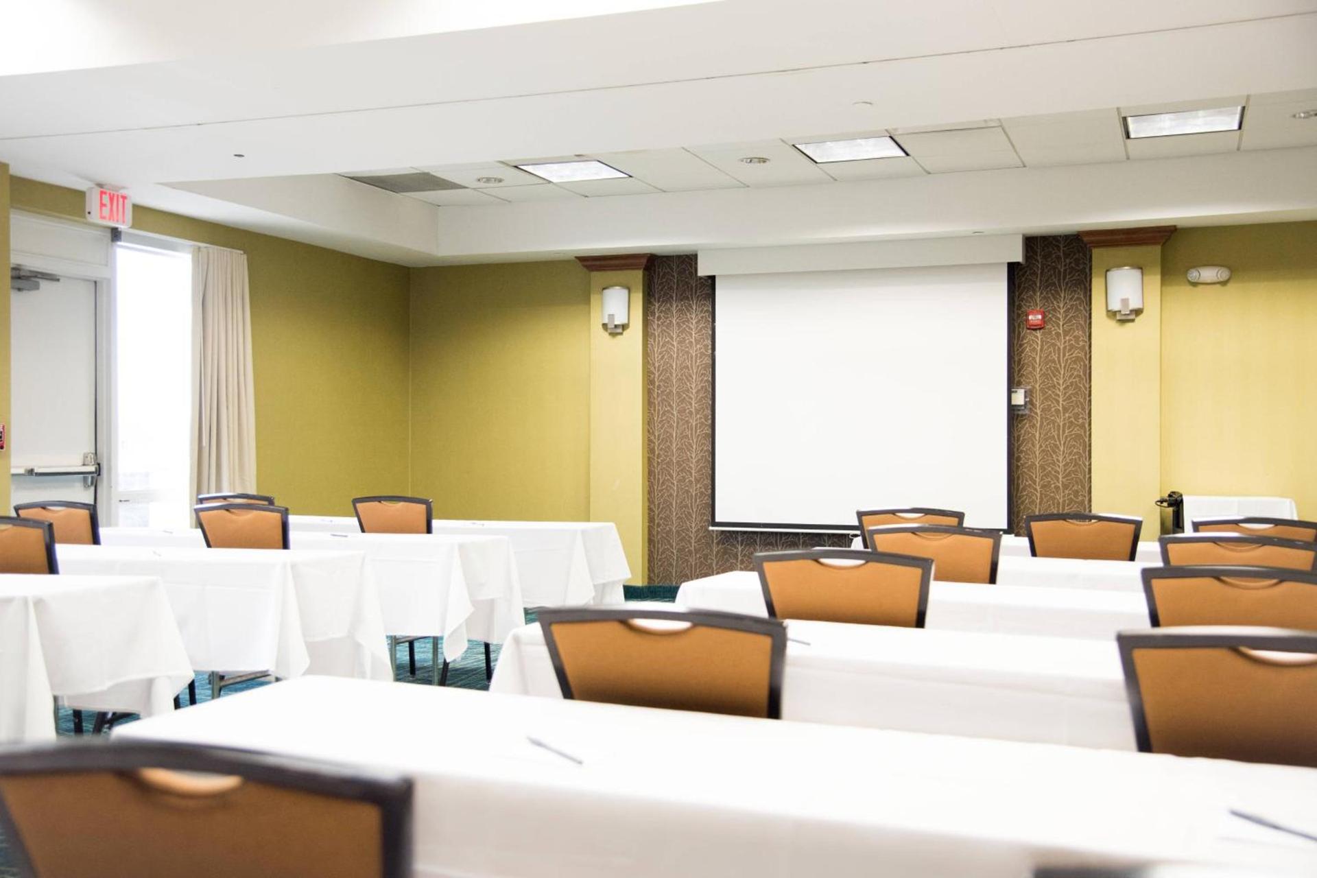 SpringHill Suites by Marriott Chicago Naperville Warrenville photo 24