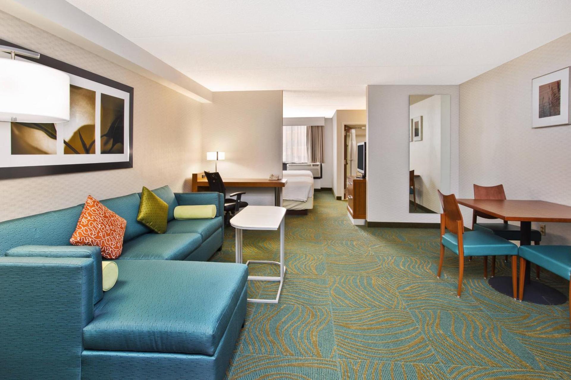 SpringHill Suites by Marriott Chicago Naperville Warrenville photo 9