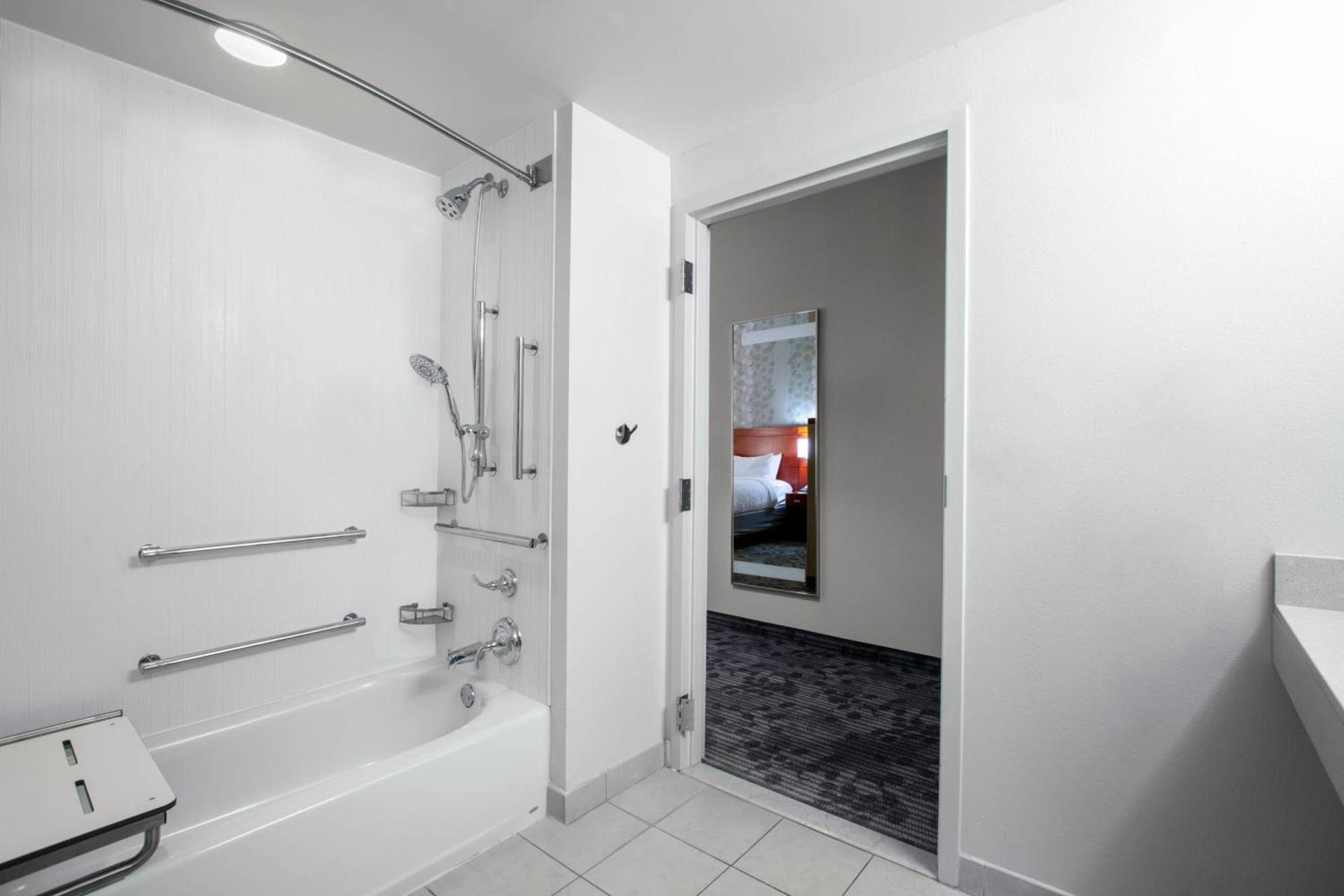 Courtyard by Marriott Jacksonville I-295/East Beltway photo 15