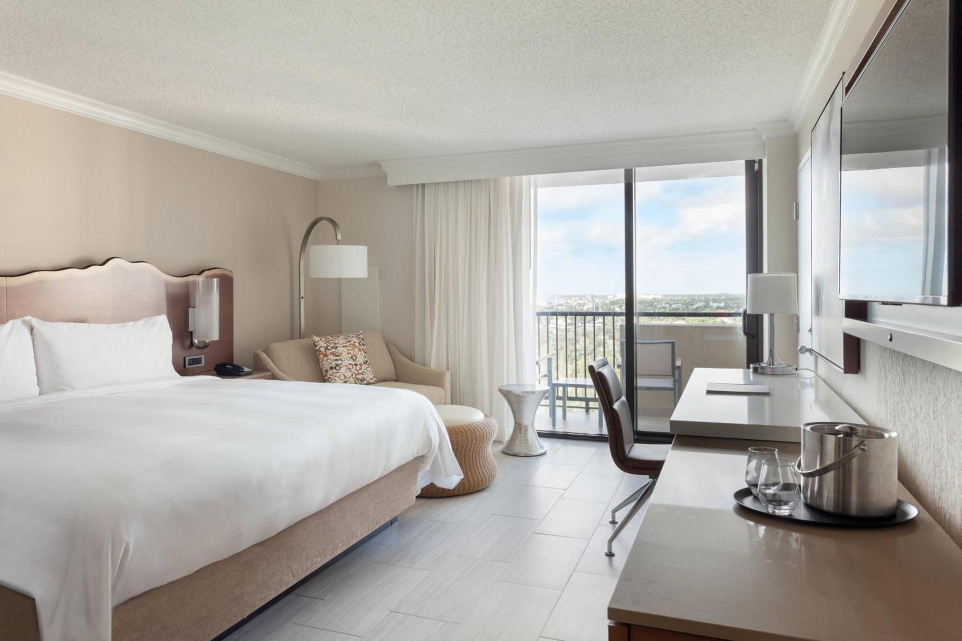 Fort Lauderdale Marriott Harbor Beach Resort & Spa photo 8