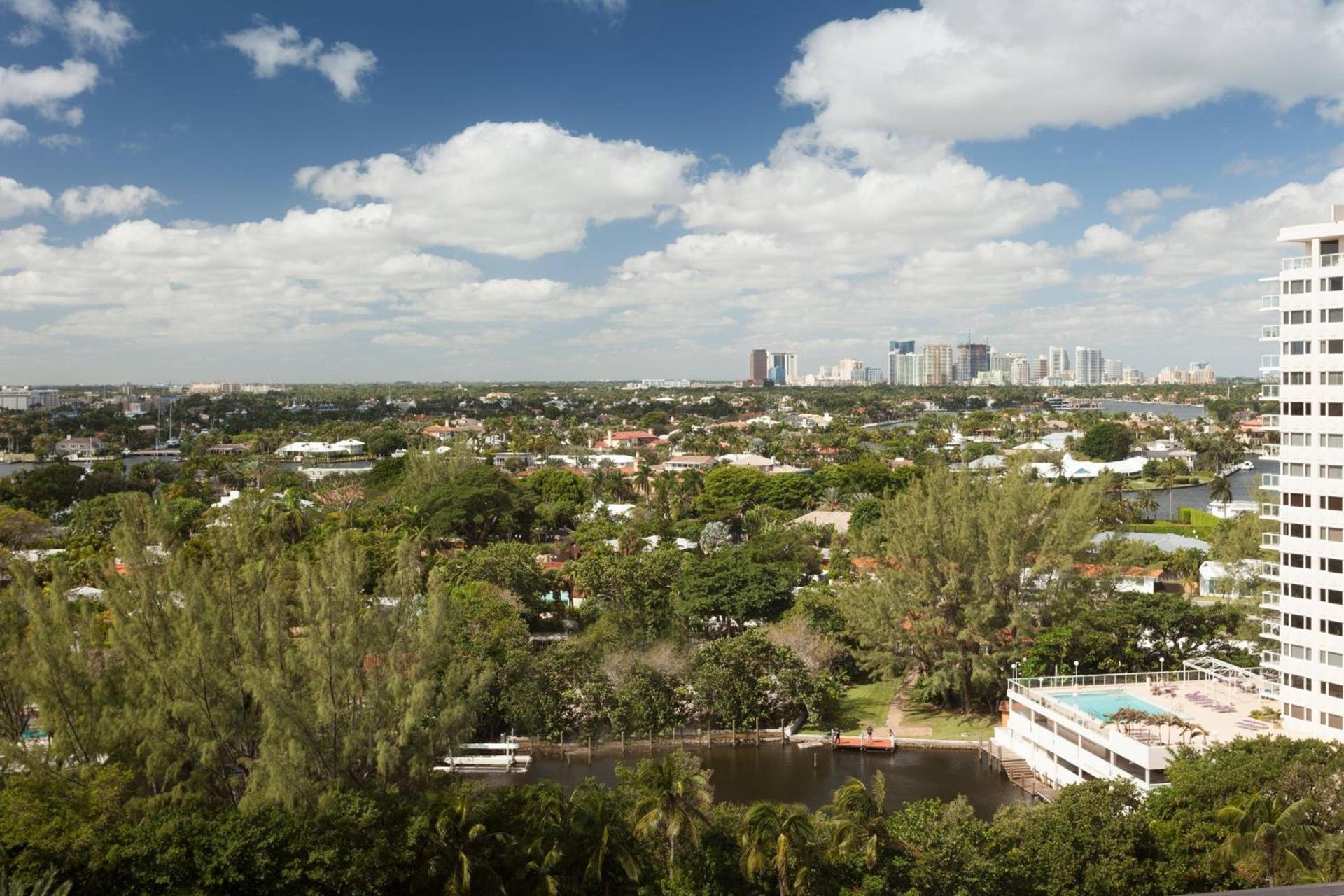 Fort Lauderdale Marriott Harbor Beach Resort & Spa photo 23