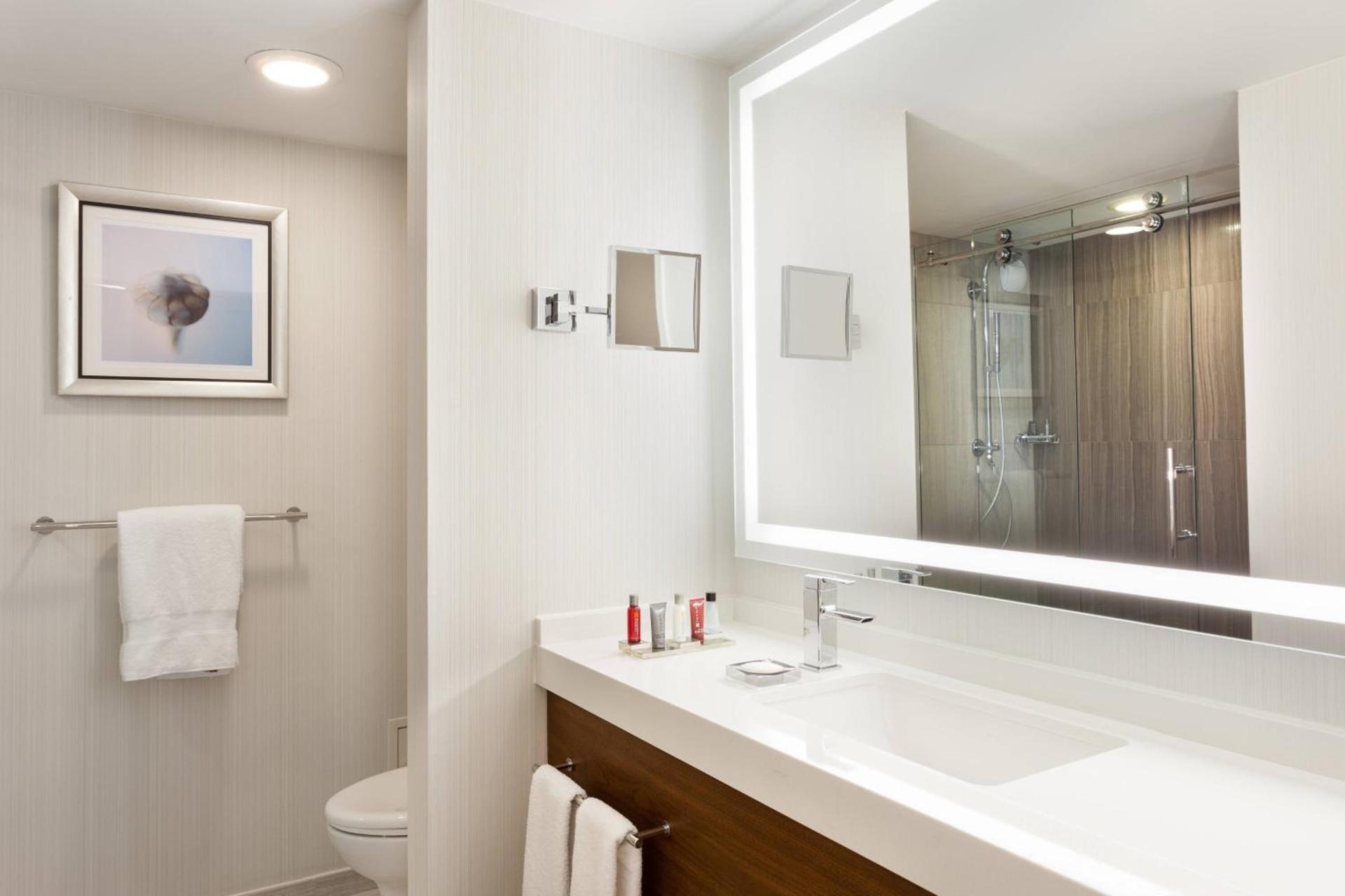 Fort Lauderdale Marriott Harbor Beach Resort & Spa photo 39
