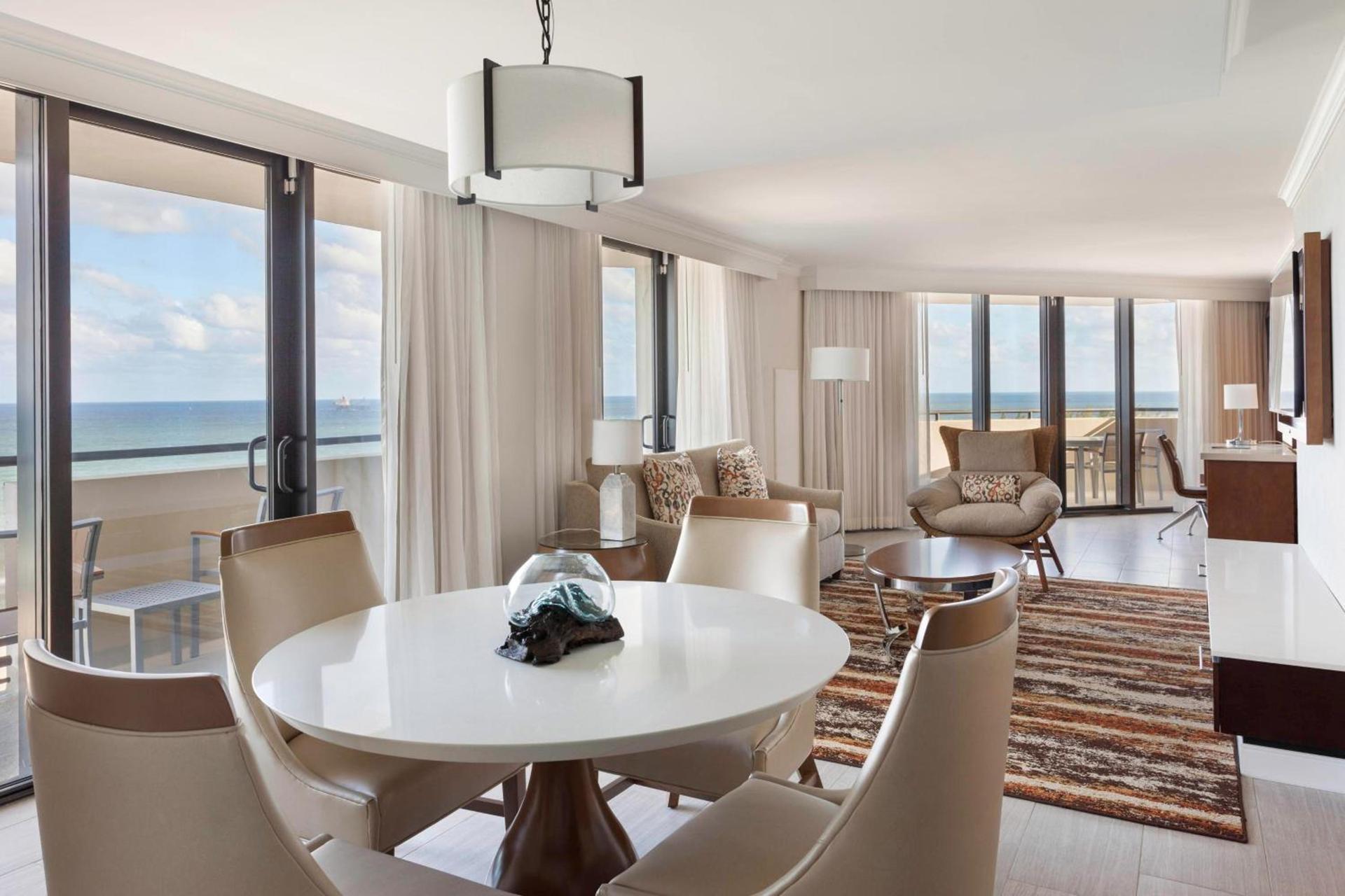 Fort Lauderdale Marriott Harbor Beach Resort & Spa photo 38