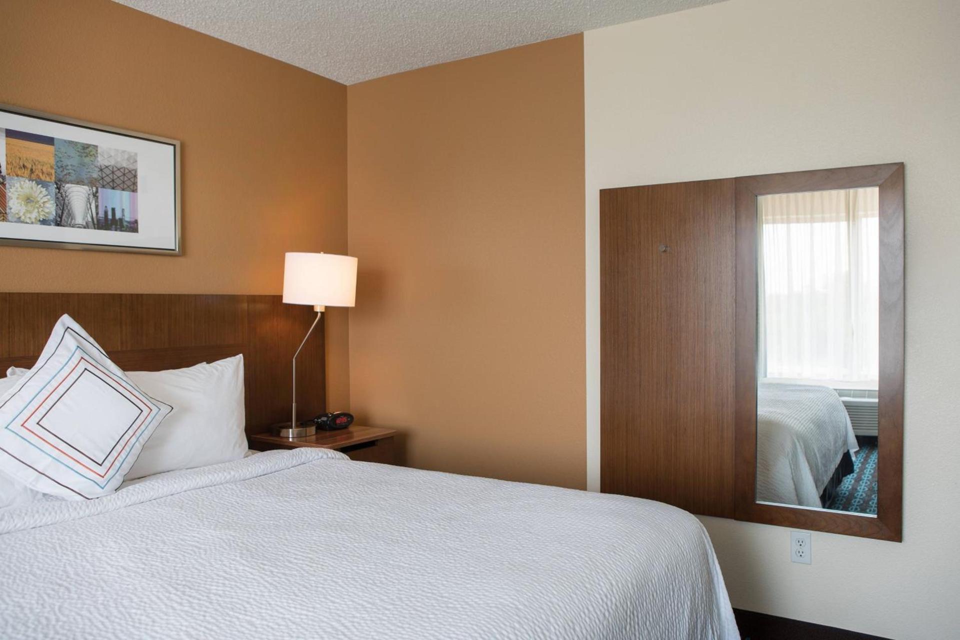 Fairfield Inn by Marriott Loveland Fort Collins photo 9