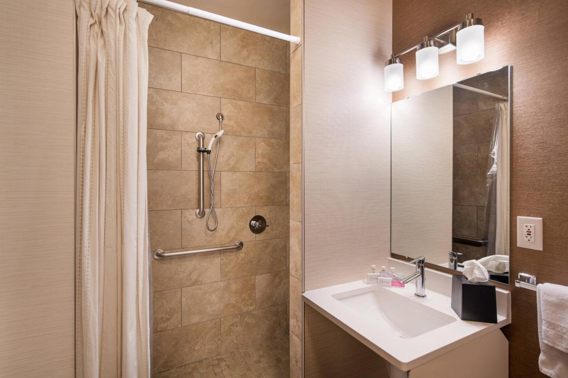 Fairfield Inn by Marriott Loveland Fort Collins photo 12