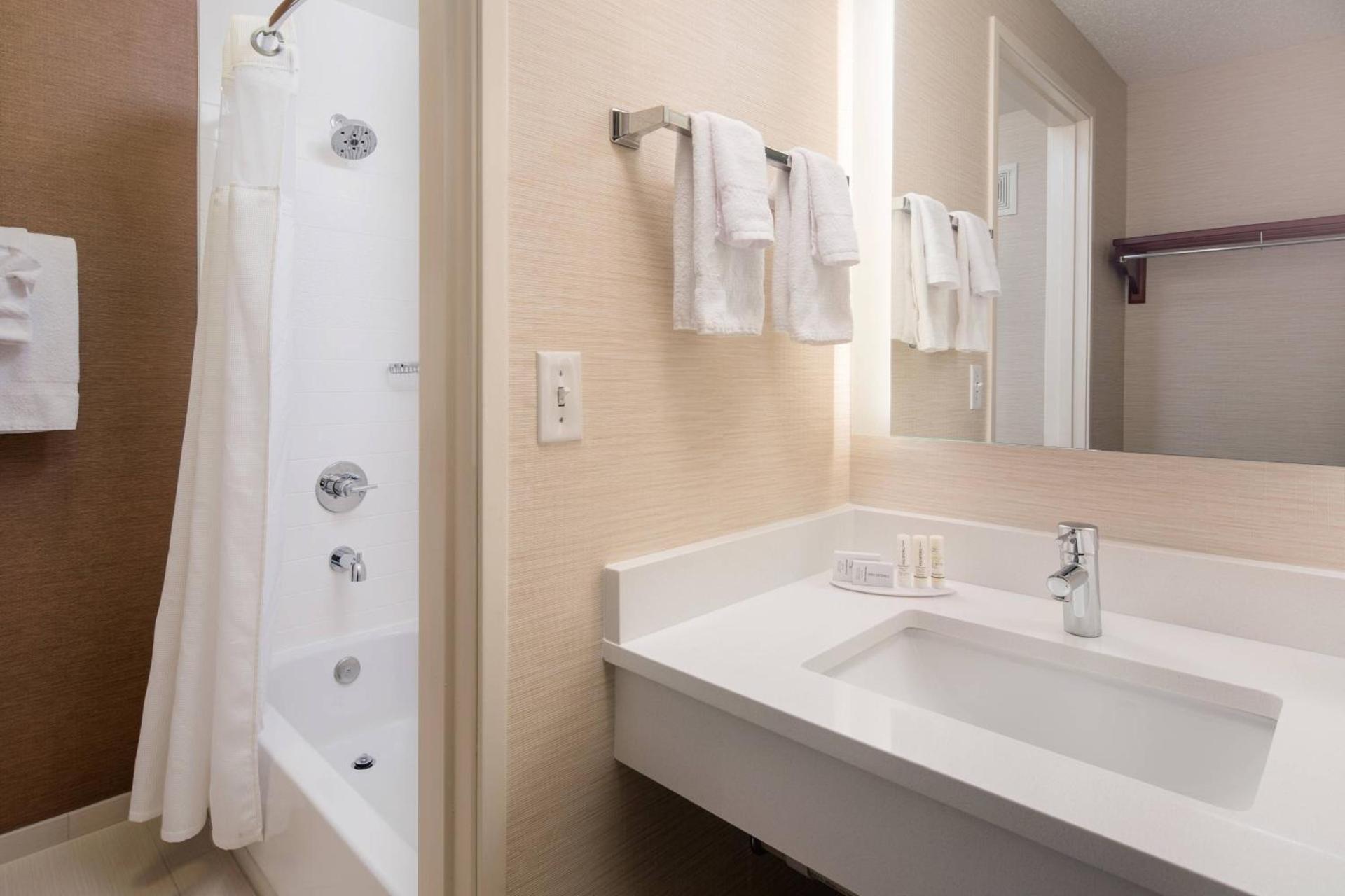 Fairfield Inn by Marriott Loveland Fort Collins photo 17