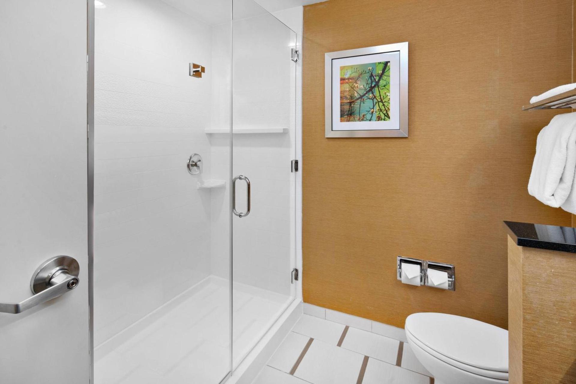 Fairfield Inn & Suites by Marriott Athens photo 16