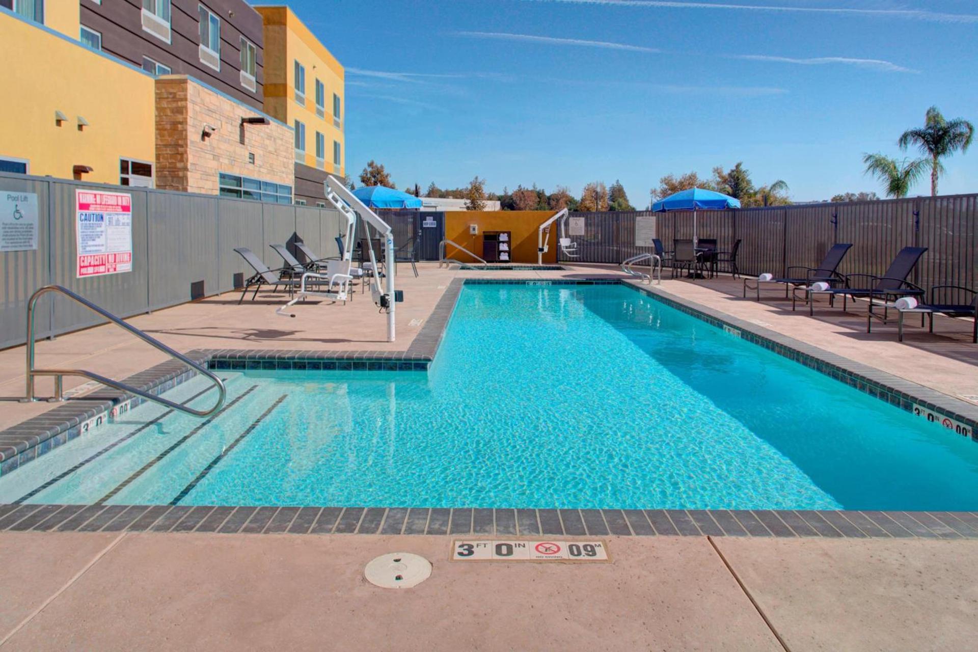 Fairfield Inn & Suites by Marriott Bakersfield North/Airport photo 24