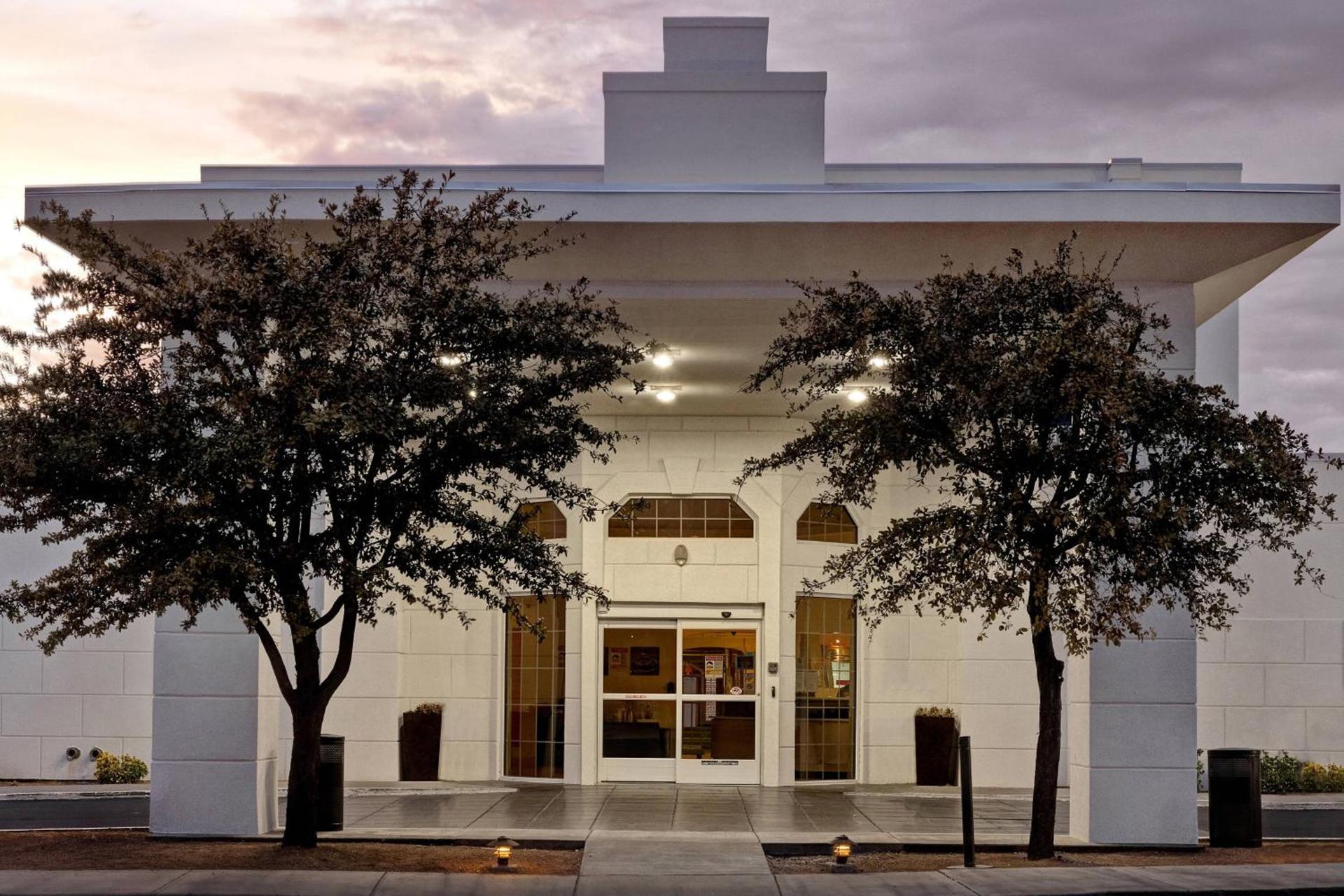SpringHill Suites by Marriott Las Cruces photo 6