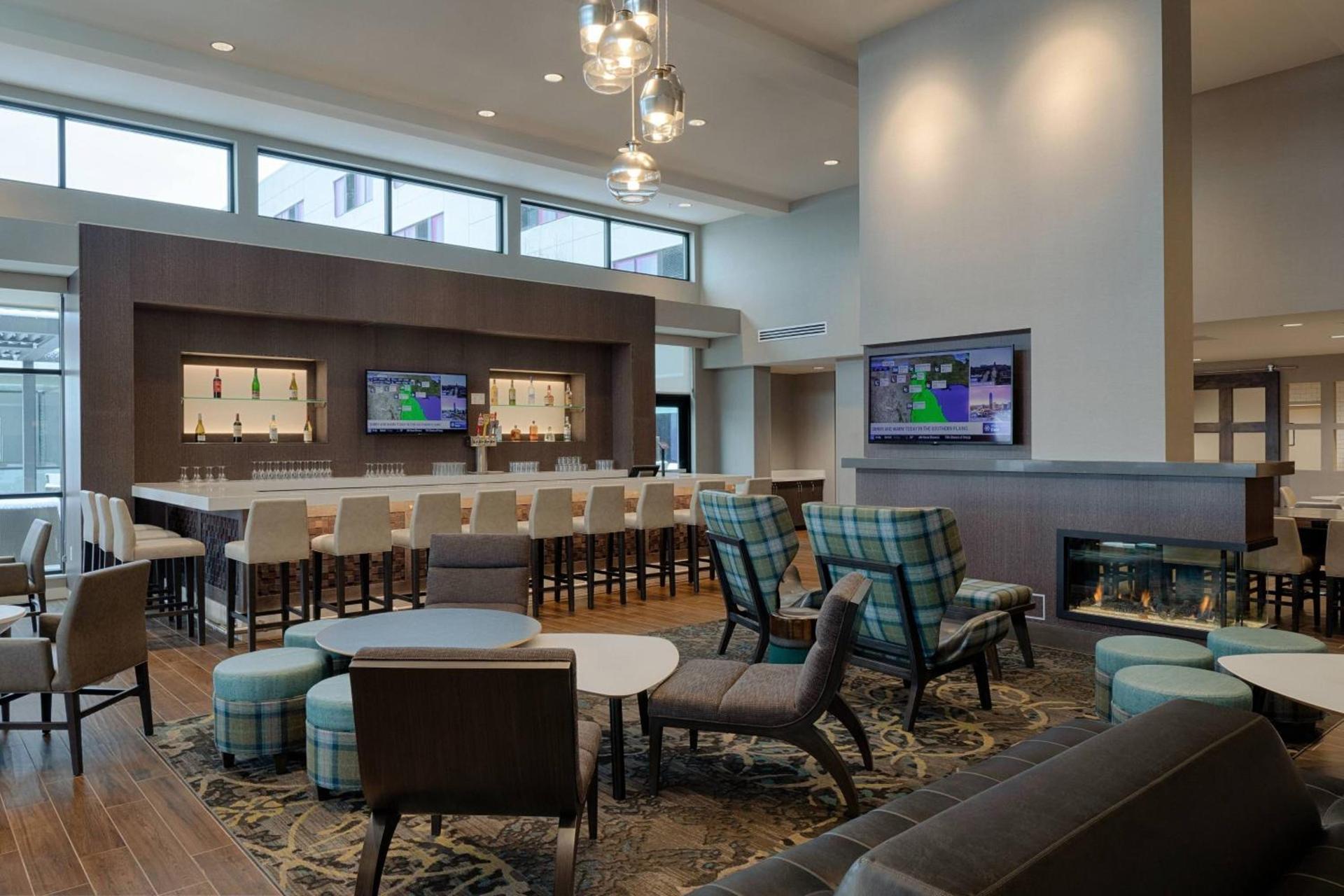 Residence Inn by Marriott Columbus Airport photo 35