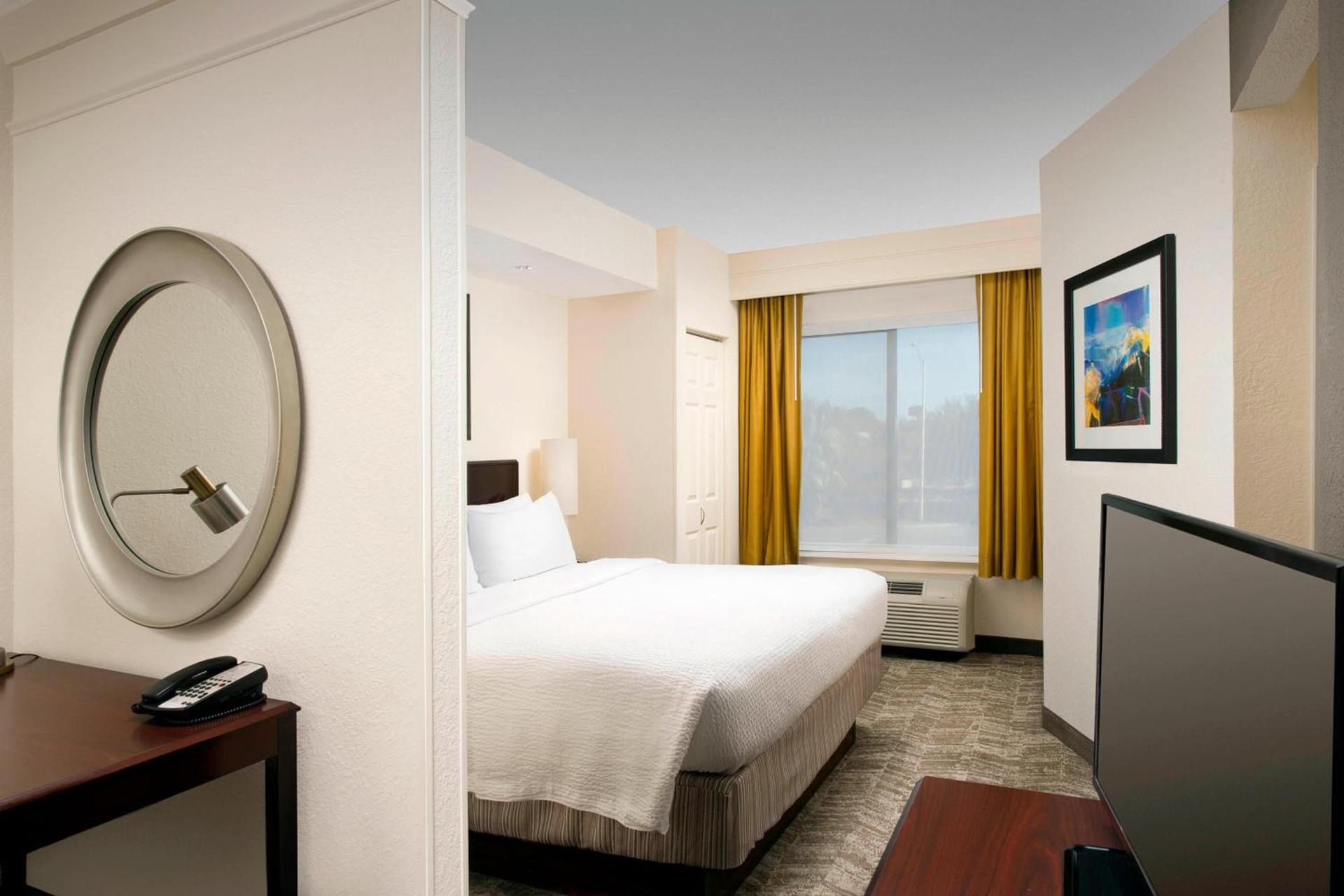 SpringHill Suites by Marriott Jacksonville North I-95 Area photo 2