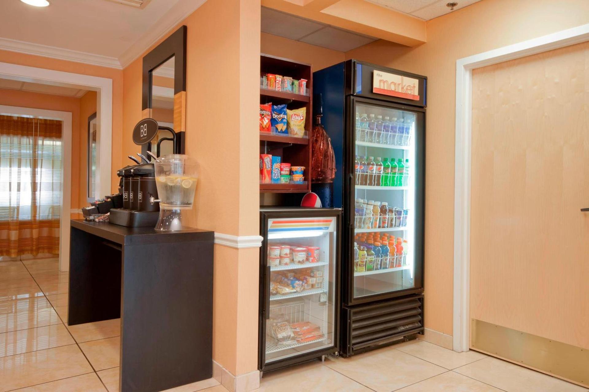 Fairfield Inn and Suites by Marriott Lake Charles - Sulphur photo 15