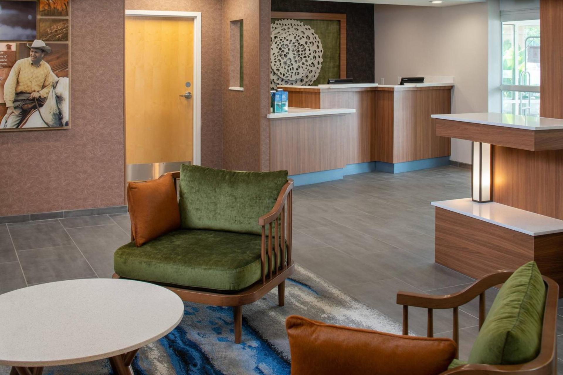 Fairfield Inn and Suites by Marriott Lake Charles - Sulphur photo 2