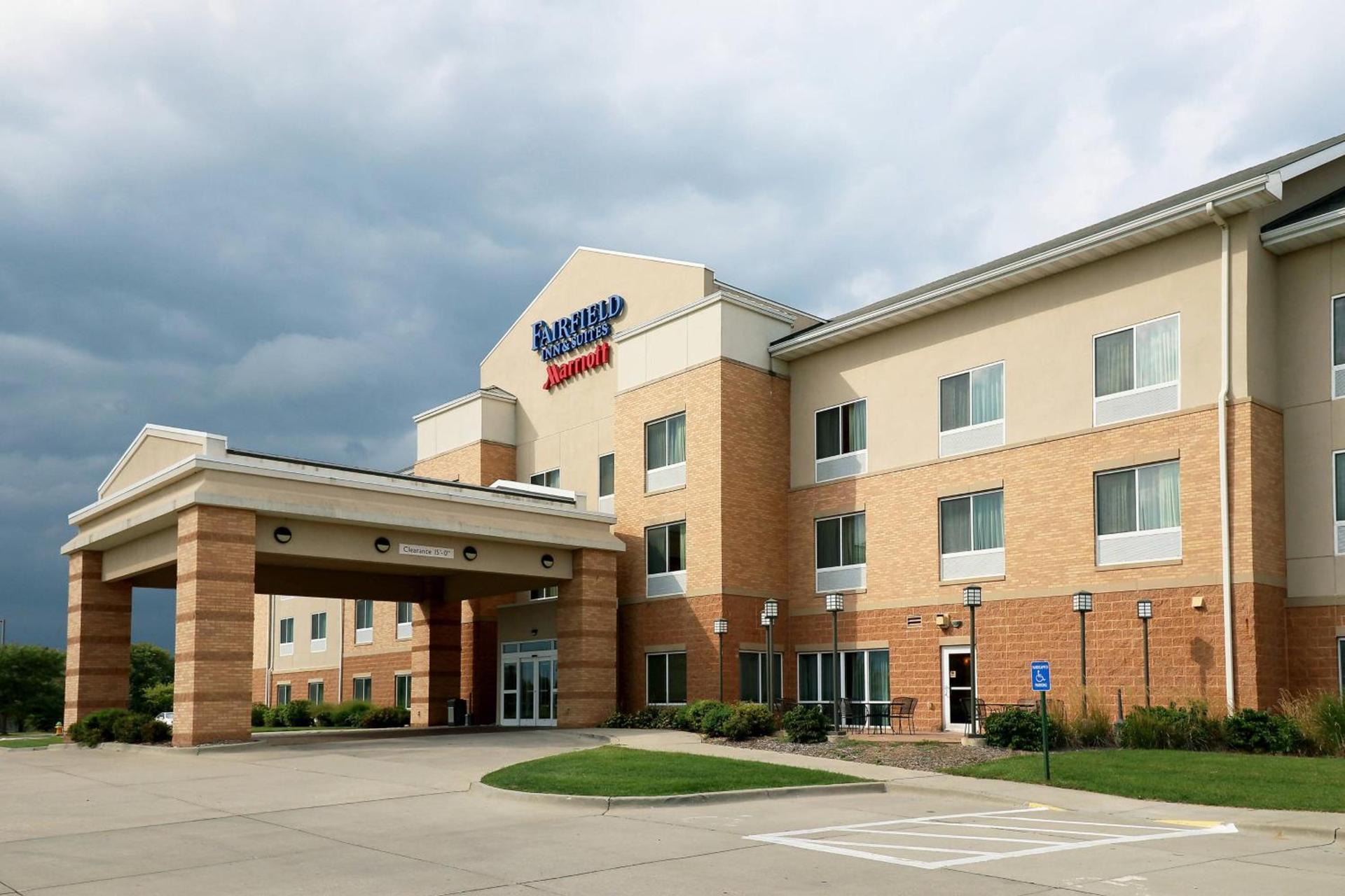 Fairfield Inn & Suites Des Moines Airport photo 1