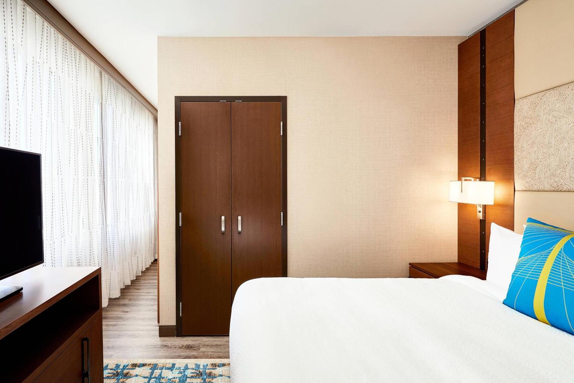Residence Inn by Marriott Dallas Downtown photo 10
