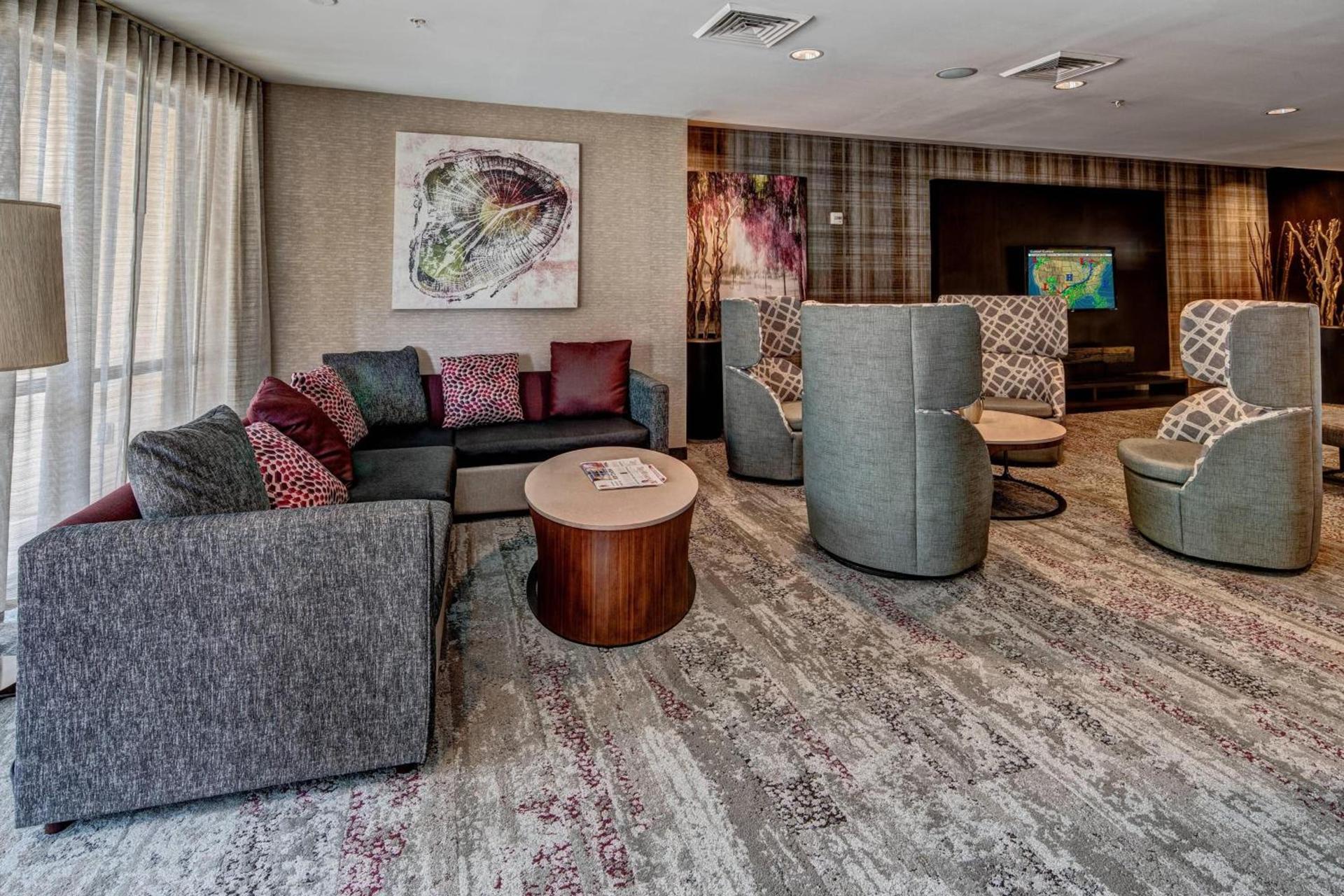 Courtyard by Marriott Troy photo 4