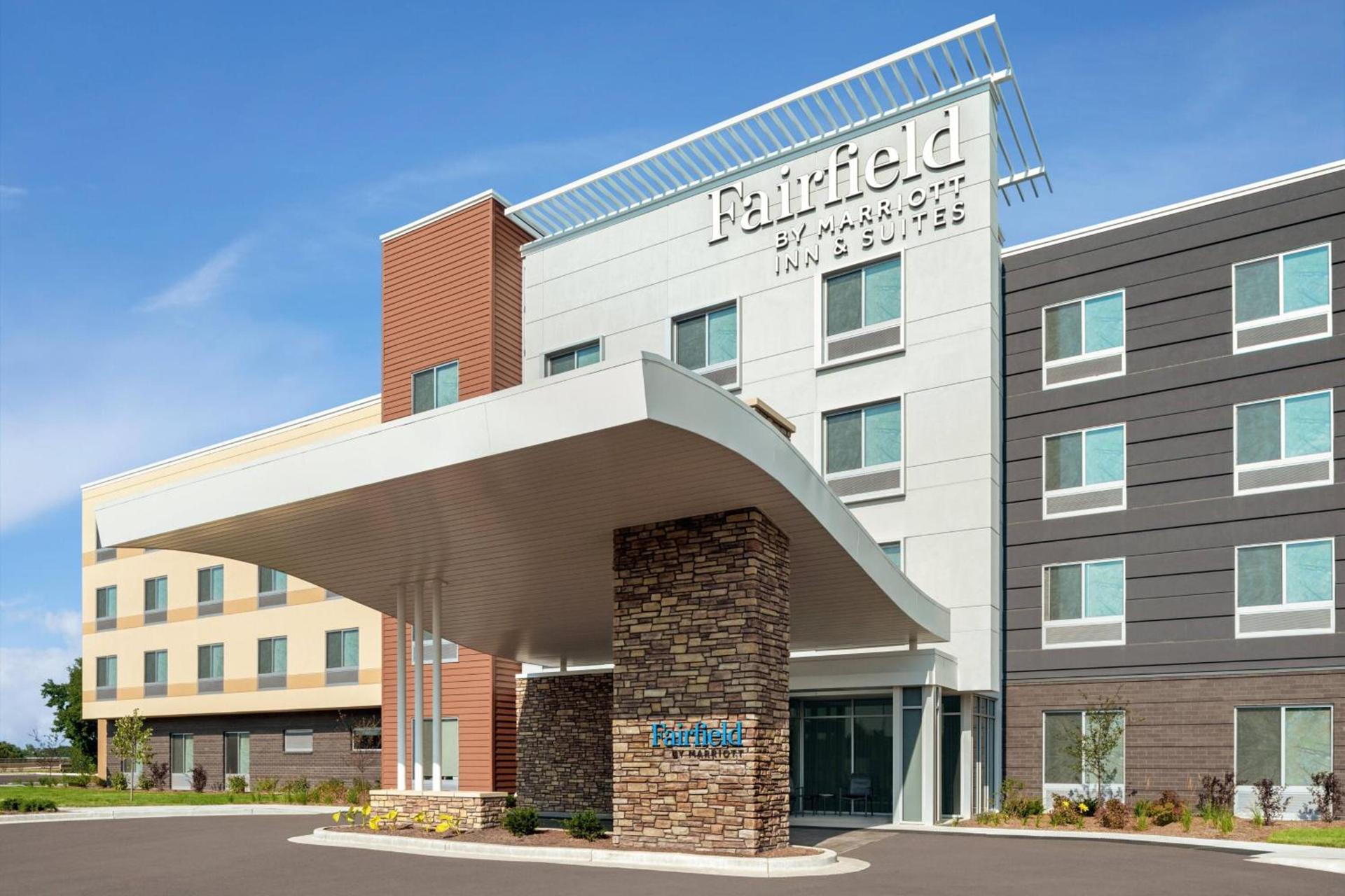 Fairfield Inn & Suites by Marriott Milwaukee West photo 1