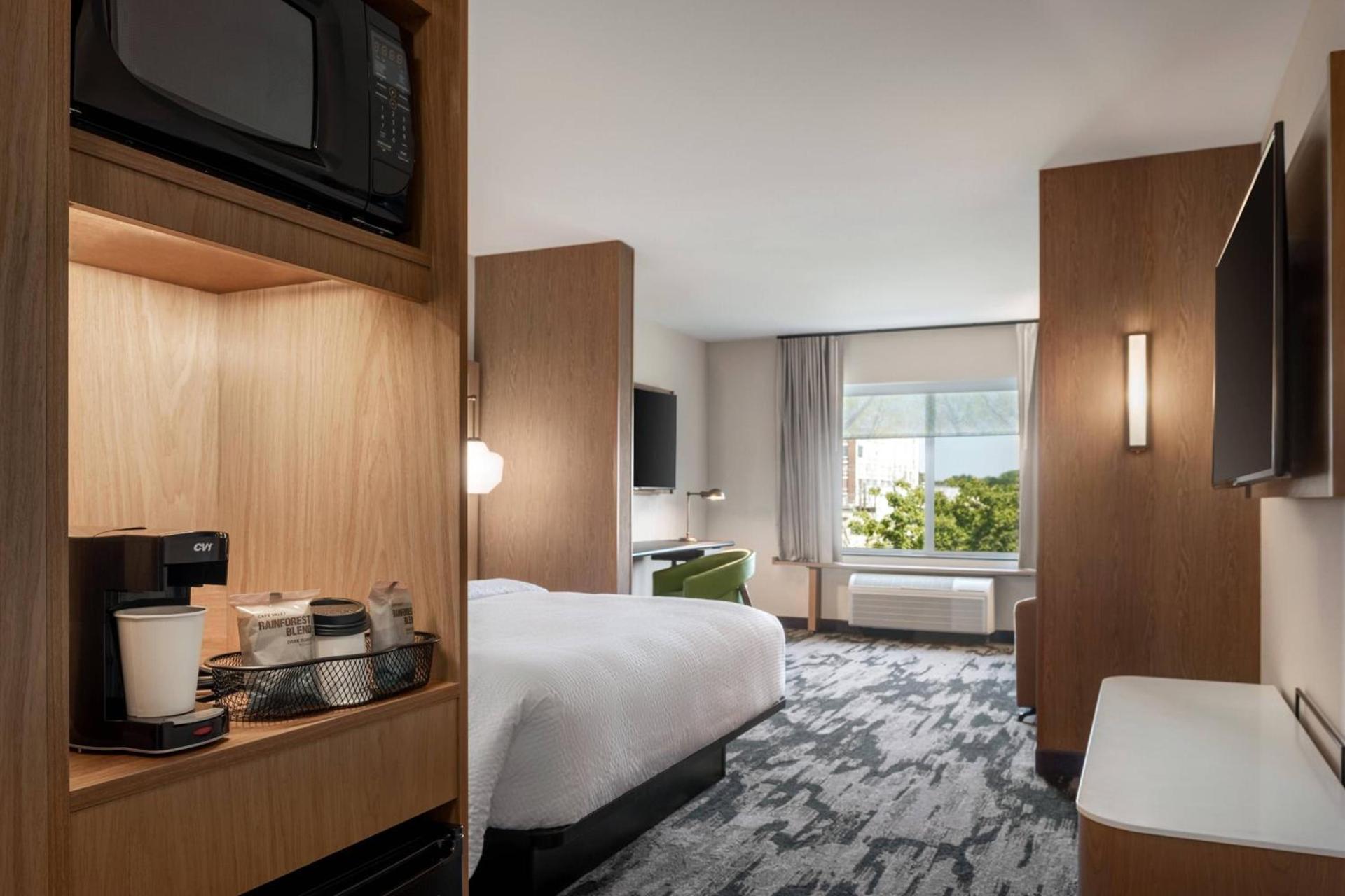 Fairfield Inn & Suites by Marriott Milwaukee West photo 13