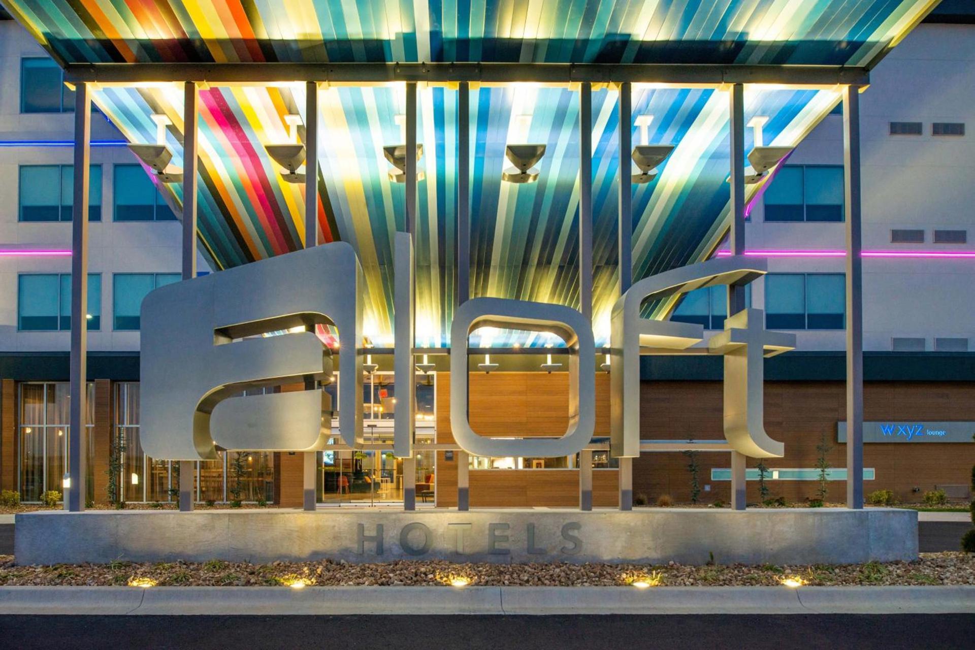 Aloft by Marriott North Kansas City photo 1