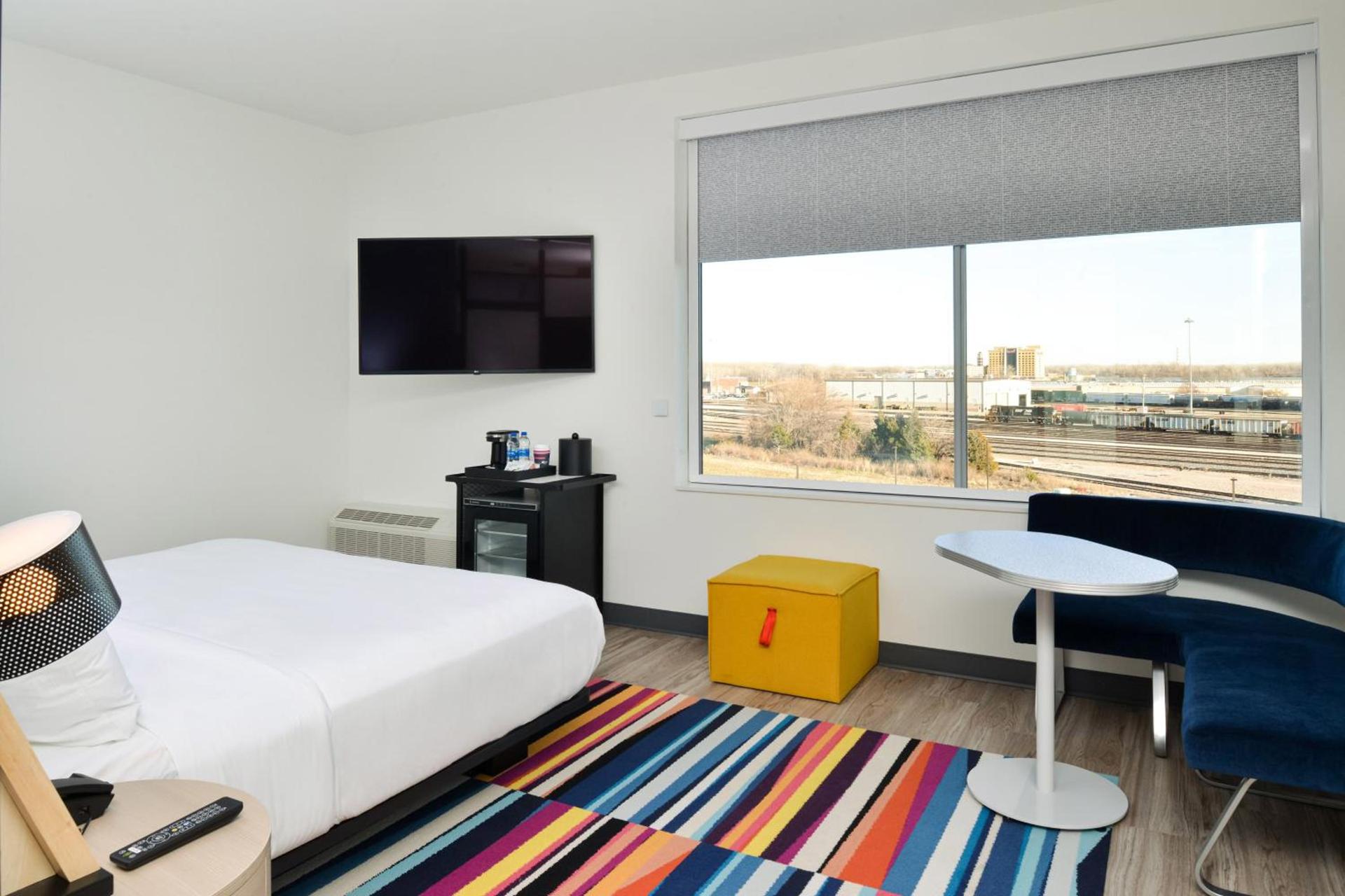 Aloft by Marriott North Kansas City photo 6