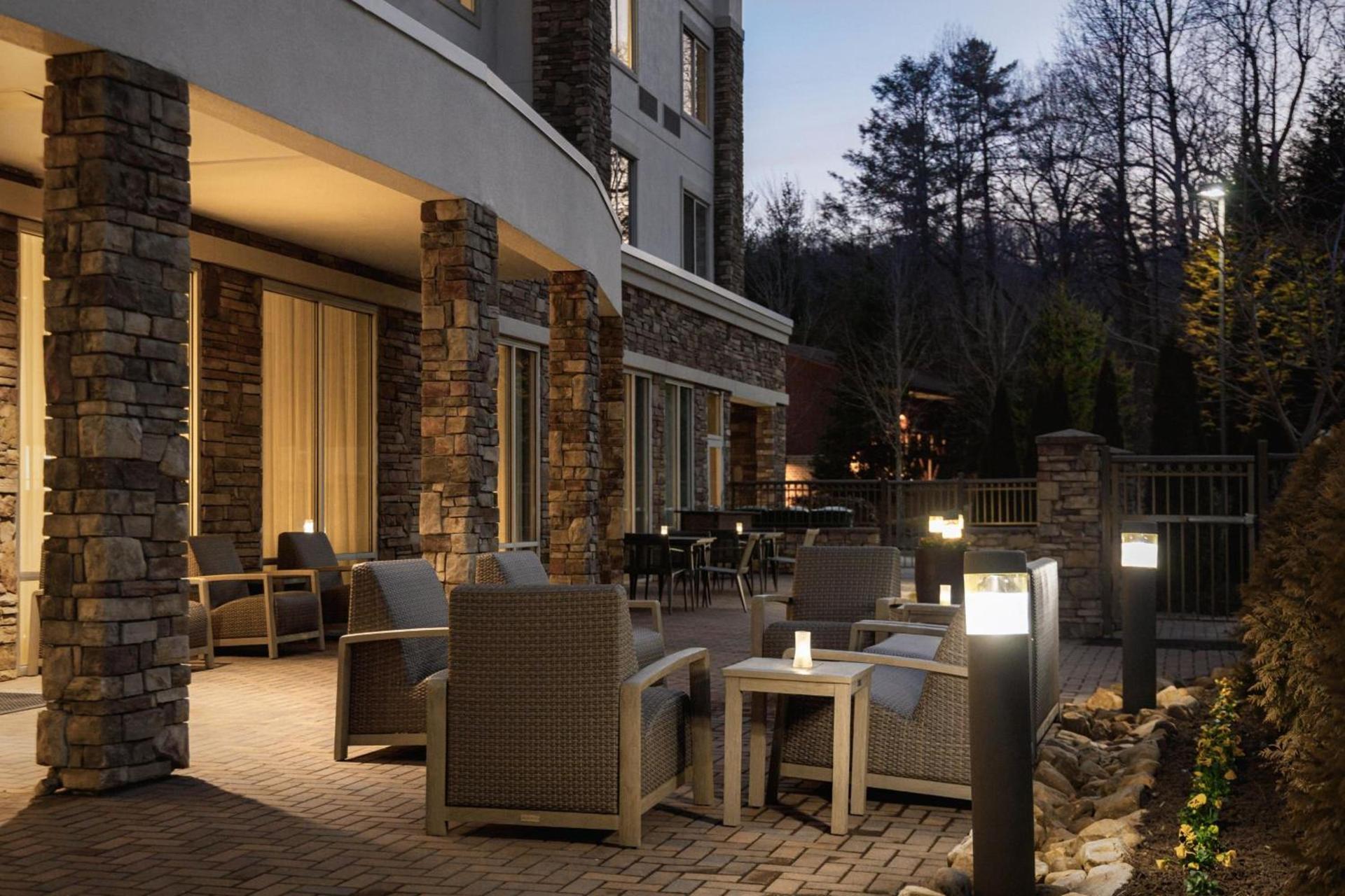 Courtyard by Marriott Boone photo 7