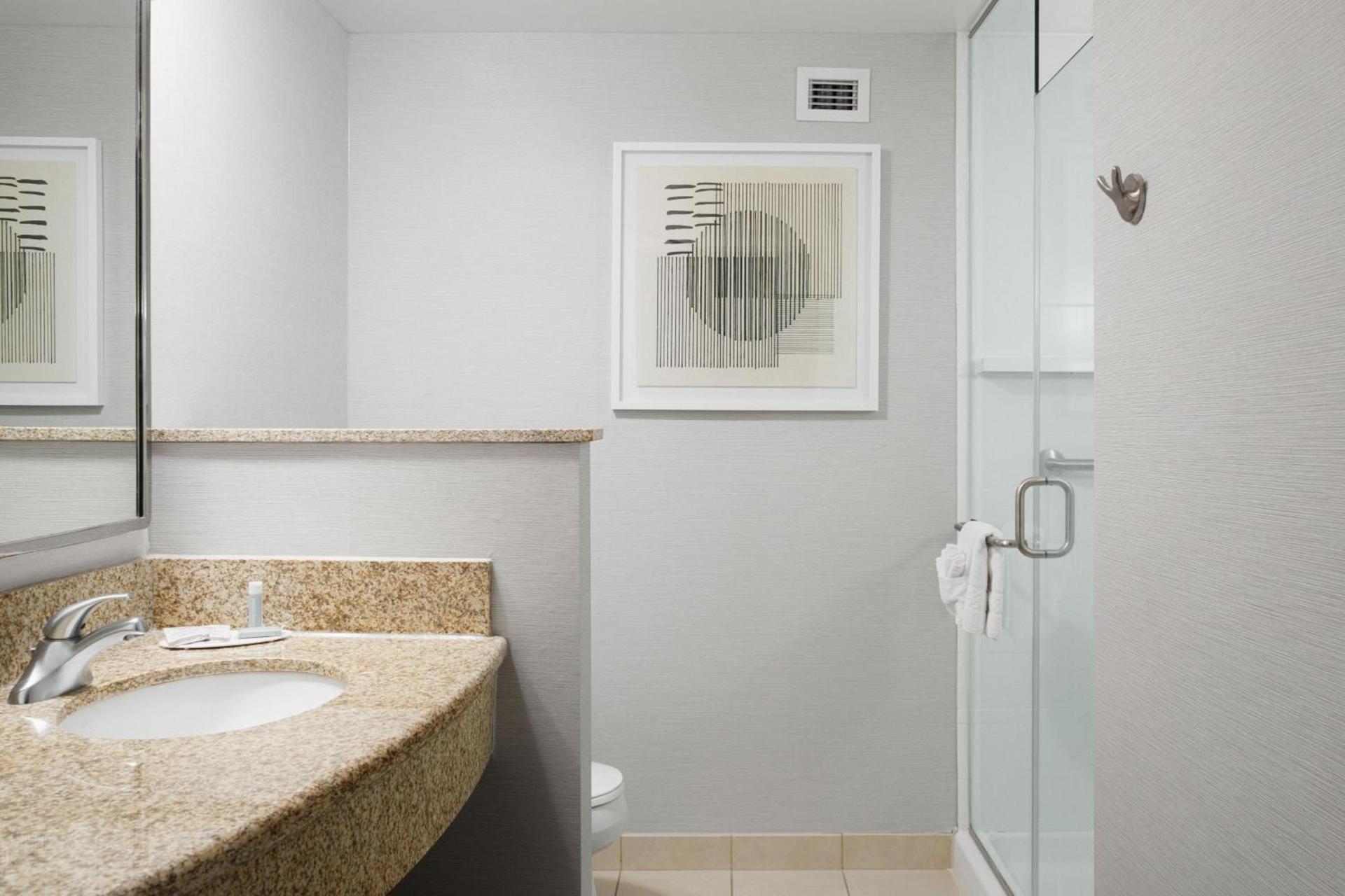 Courtyard by Marriott Boone photo 14