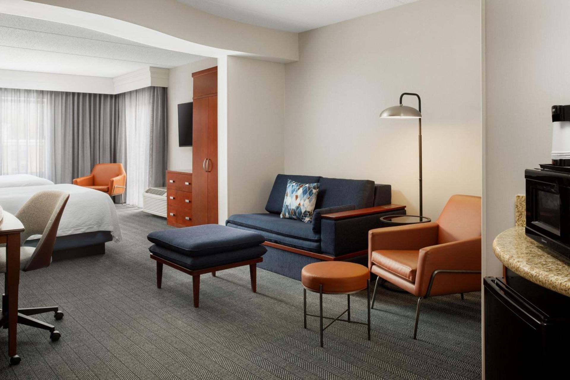 Courtyard by Marriott Boone photo 18
