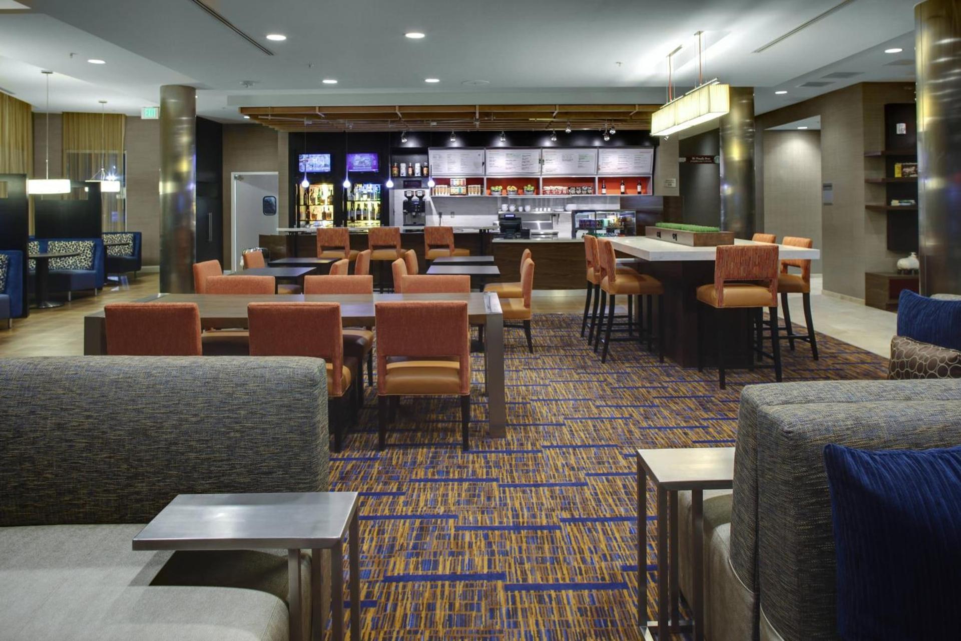 Courtyard by Marriott Boone photo 32
