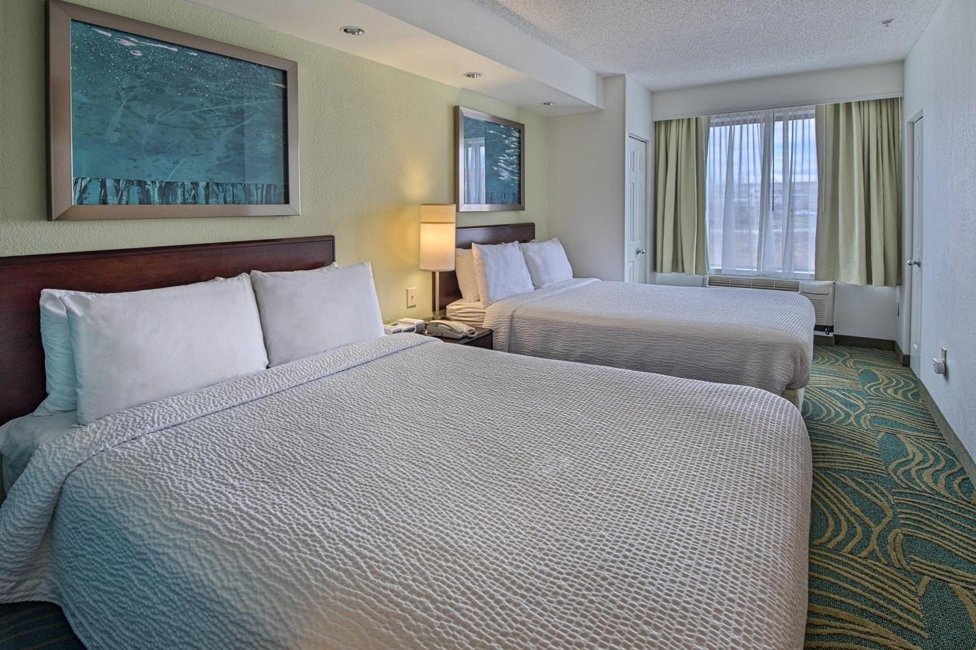 SpringHill Suites by Marriott Greensboro photo 7