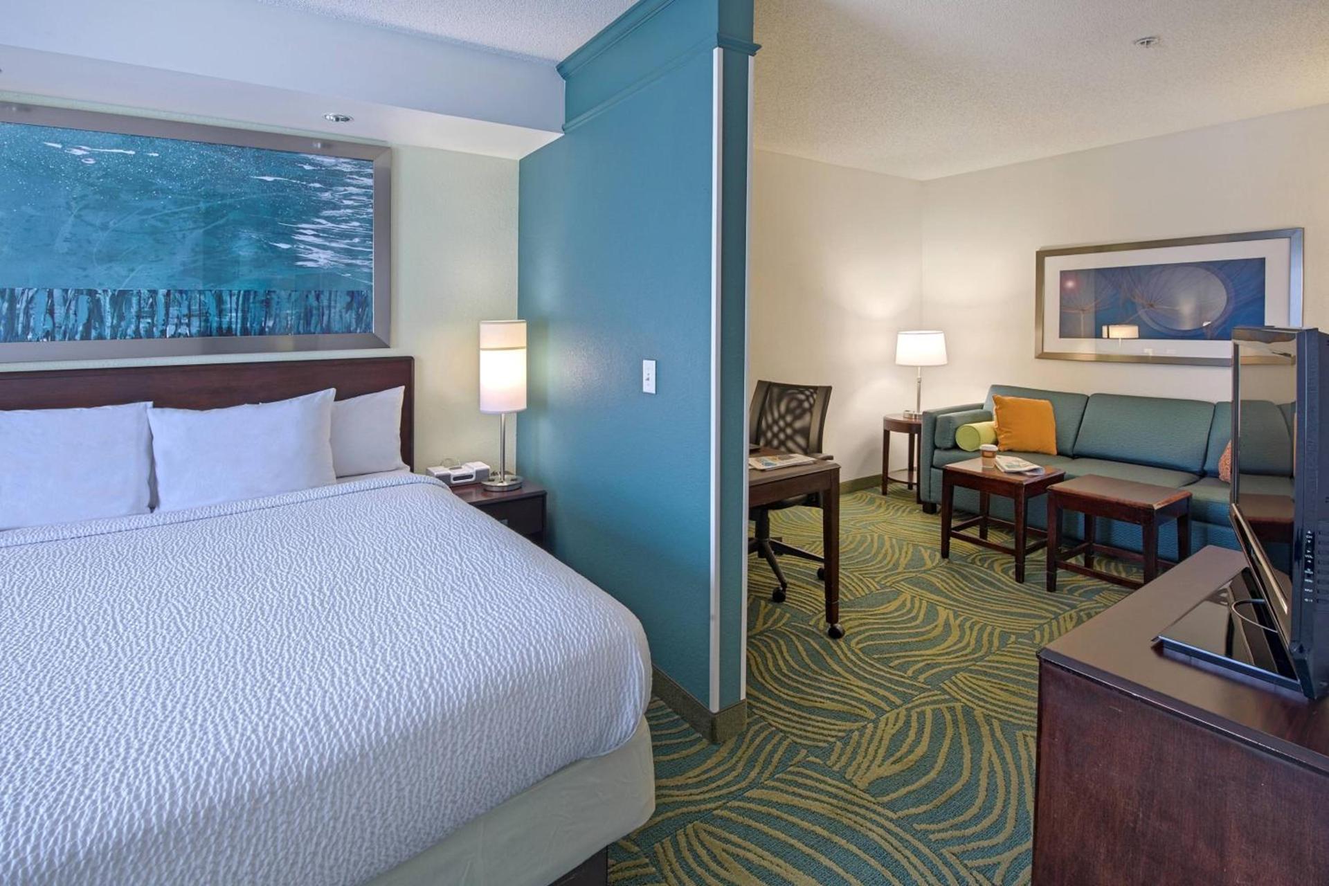 SpringHill Suites by Marriott Greensboro photo 10