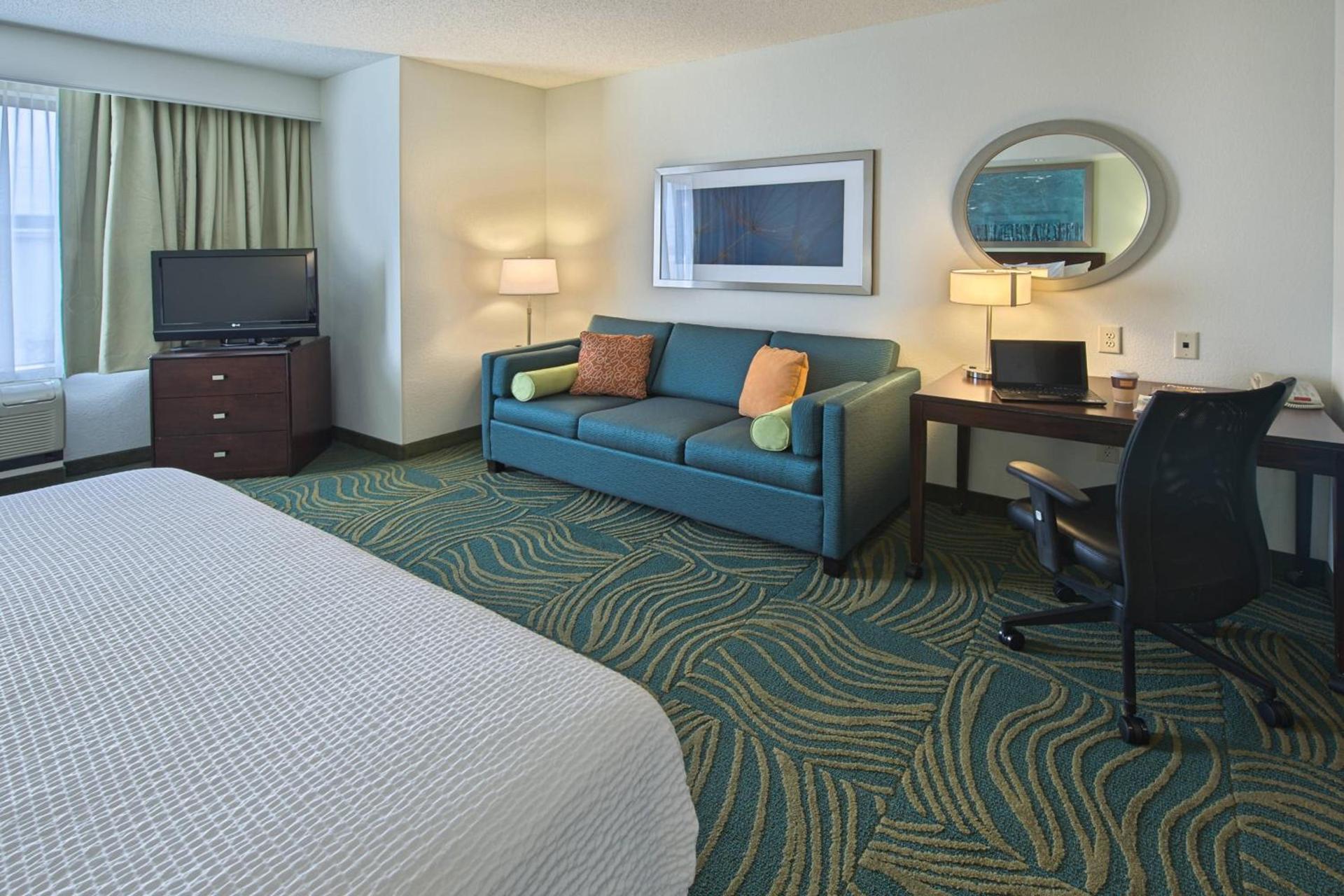 SpringHill Suites by Marriott Greensboro photo 12