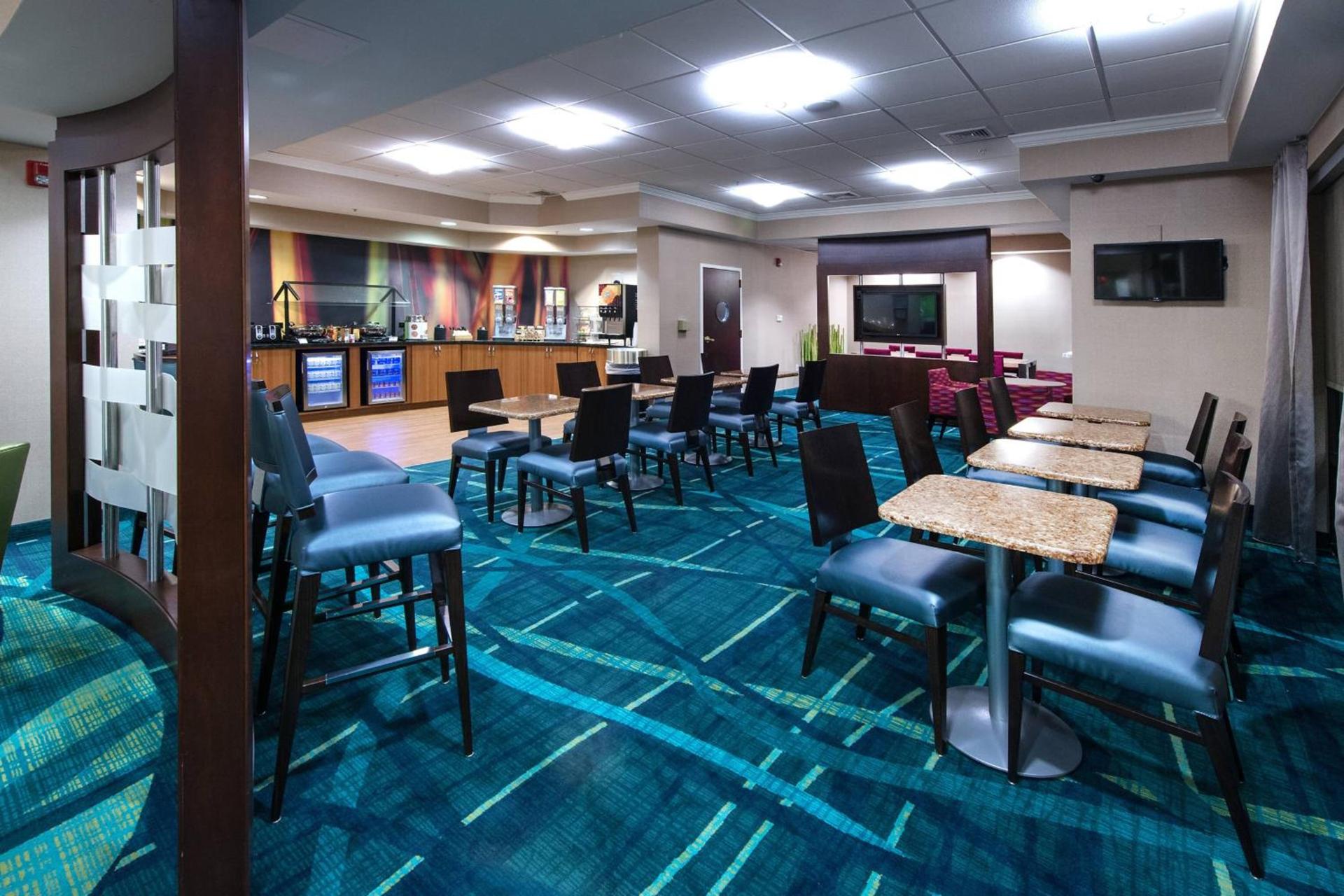 SpringHill Suites by Marriott Greensboro photo 18