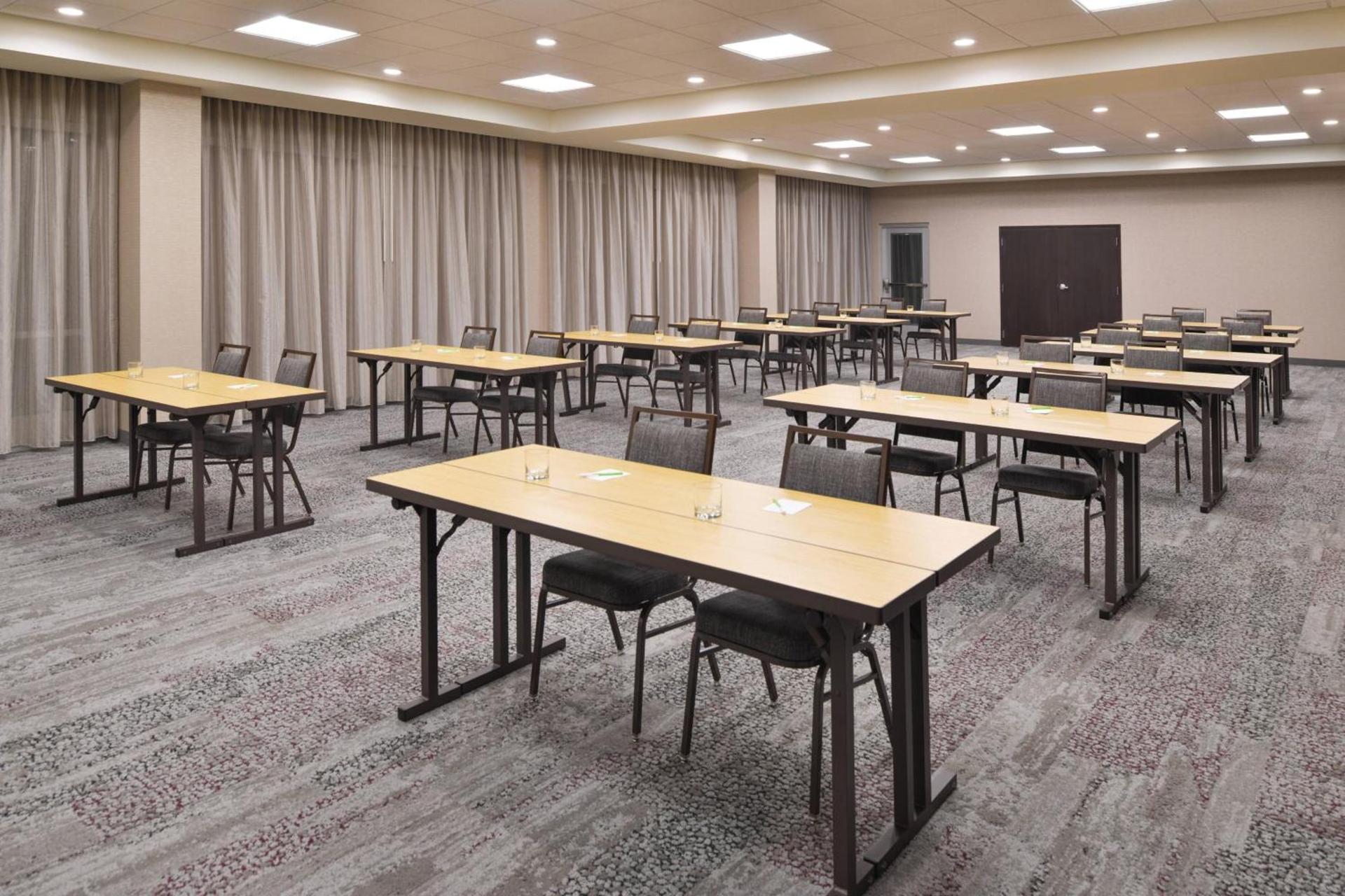 Courtyard by Marriott Columbus Grove City photo 54