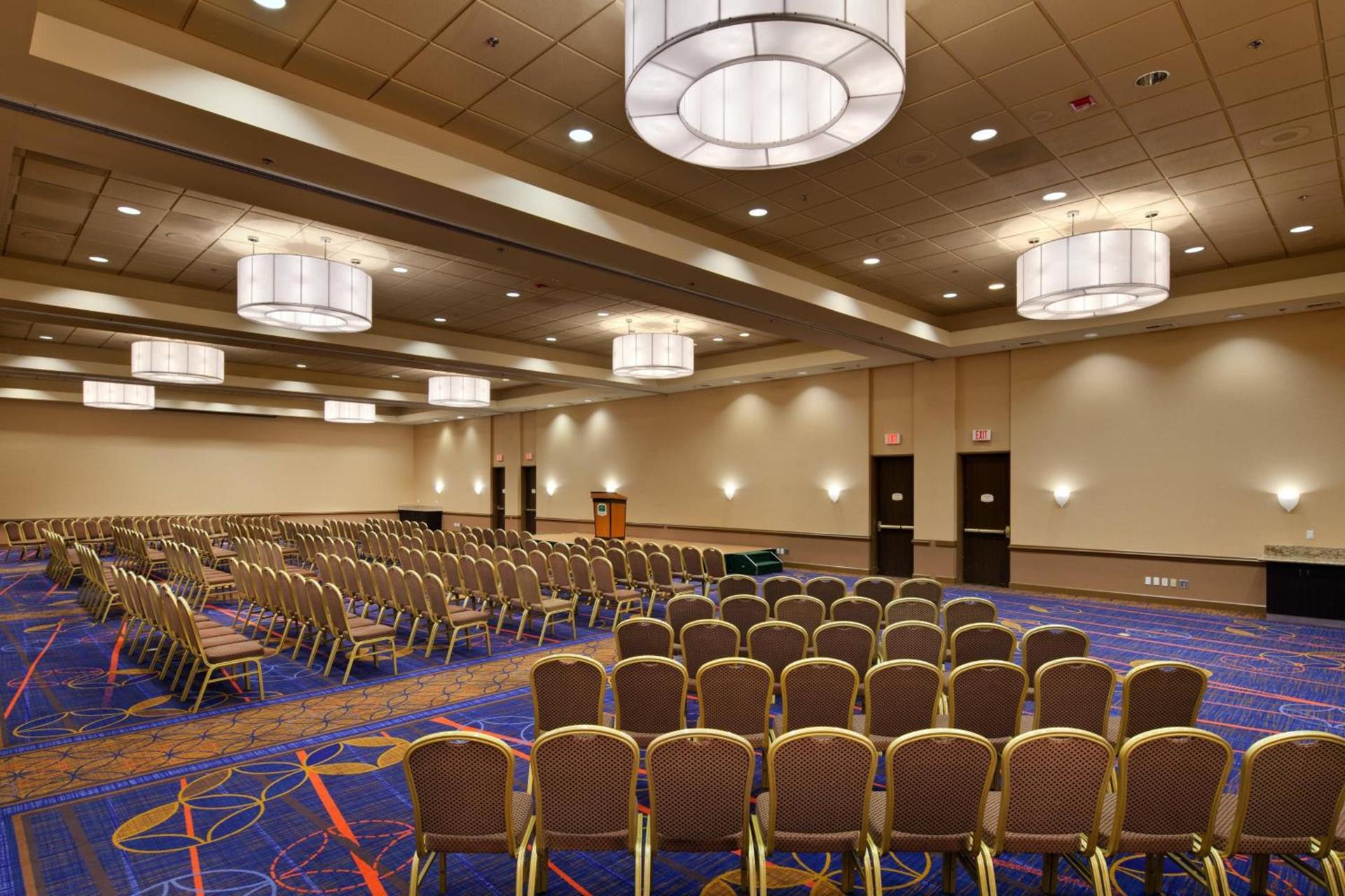 Courtyard by Marriott Baldwin Park photo 36