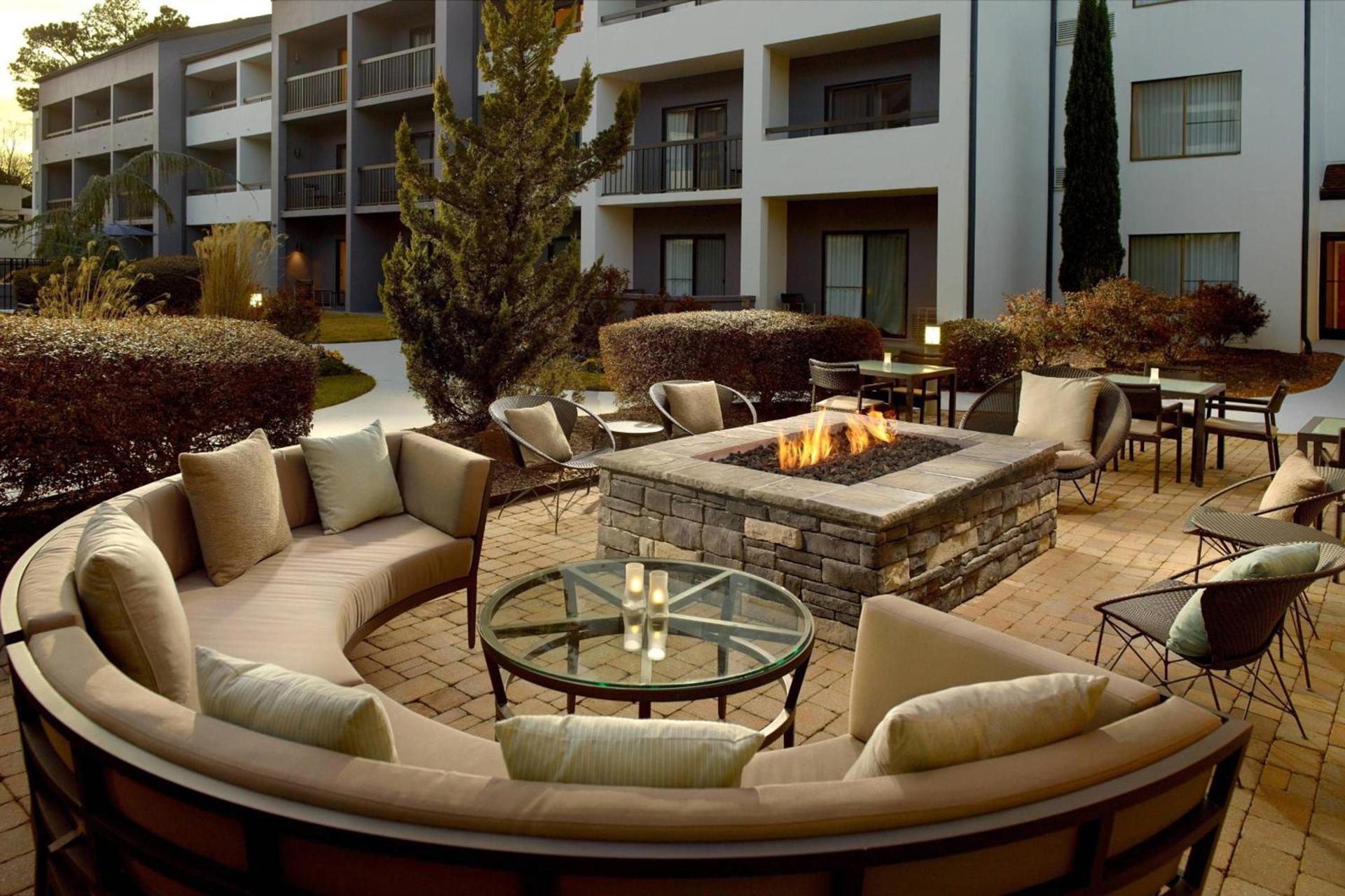 Courtyard Greenville Haywood Mall photo 36