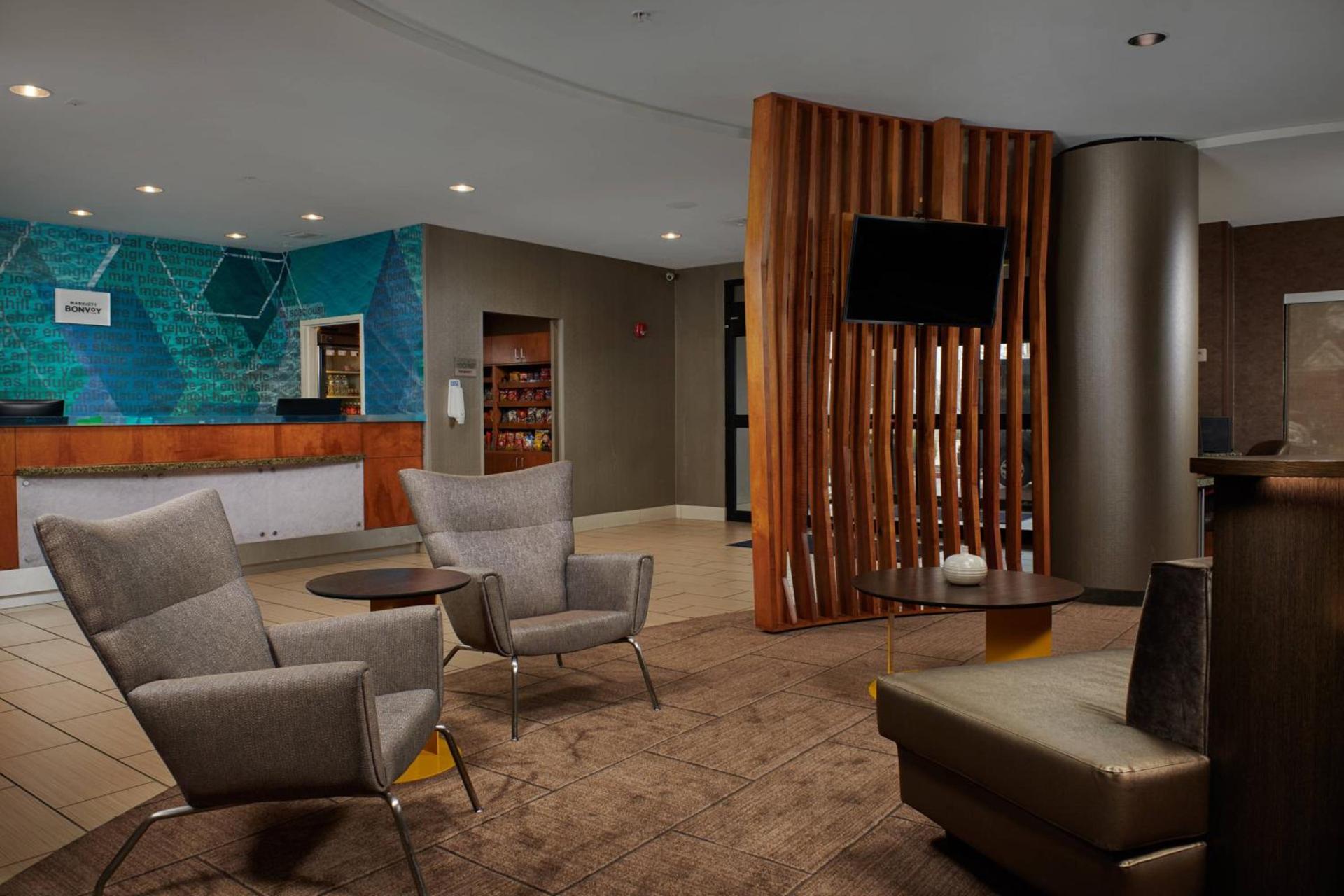 SpringHill Suites by Marriott Baton Rouge North / Airport photo 4