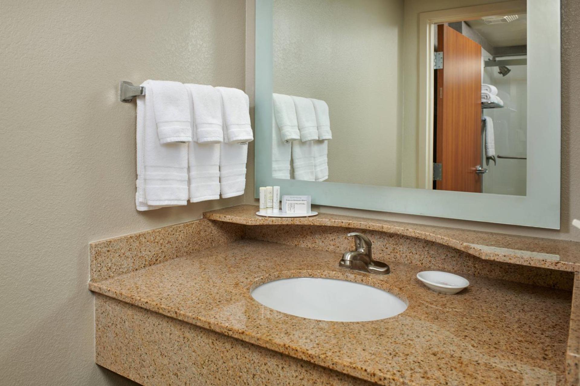 SpringHill Suites by Marriott Baton Rouge North / Airport photo 15