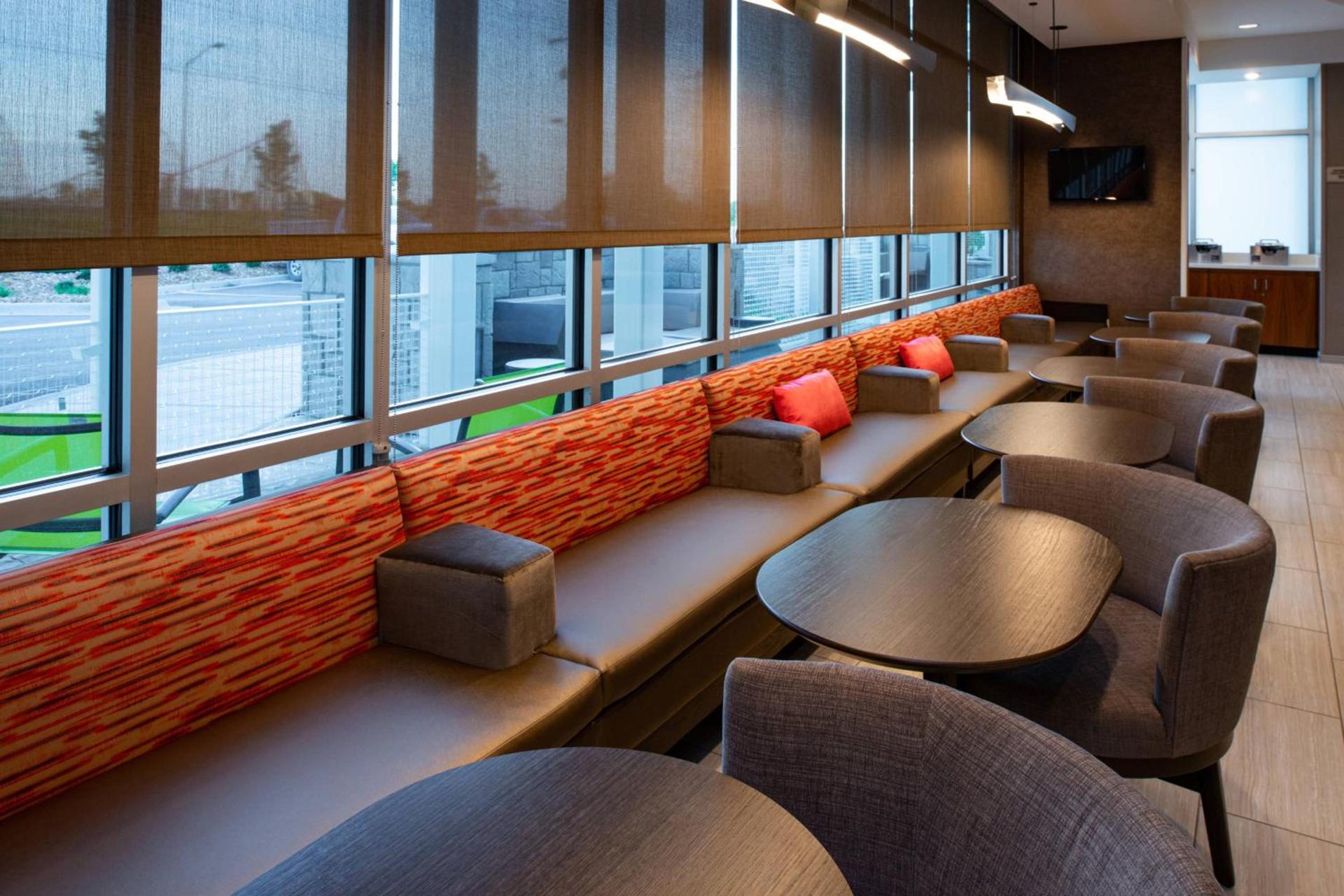 SpringHill Suites by Marriott Kansas City Northeast photo 20