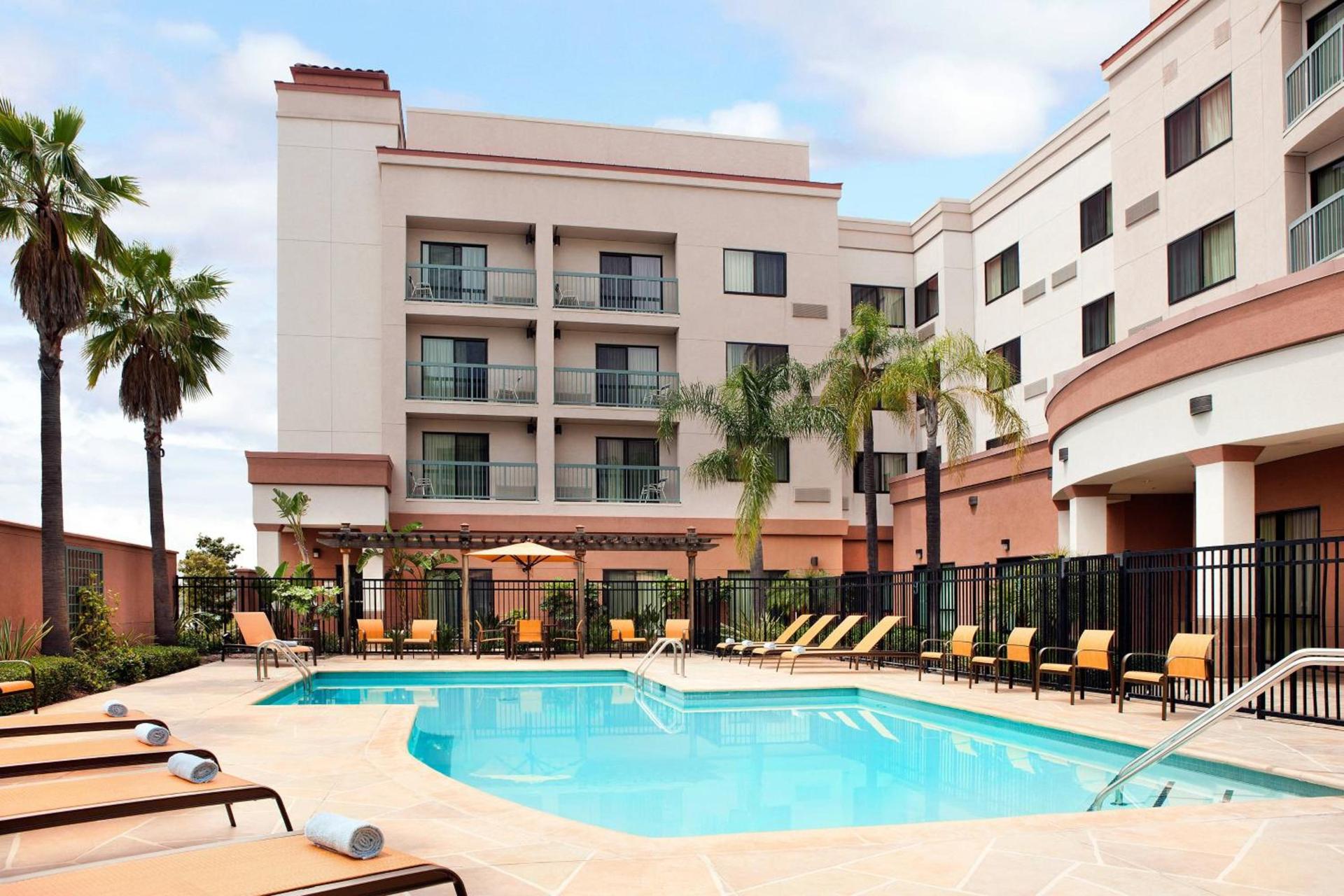 Courtyard Foothill Ranch Irvine East/Lake Forest photo 2