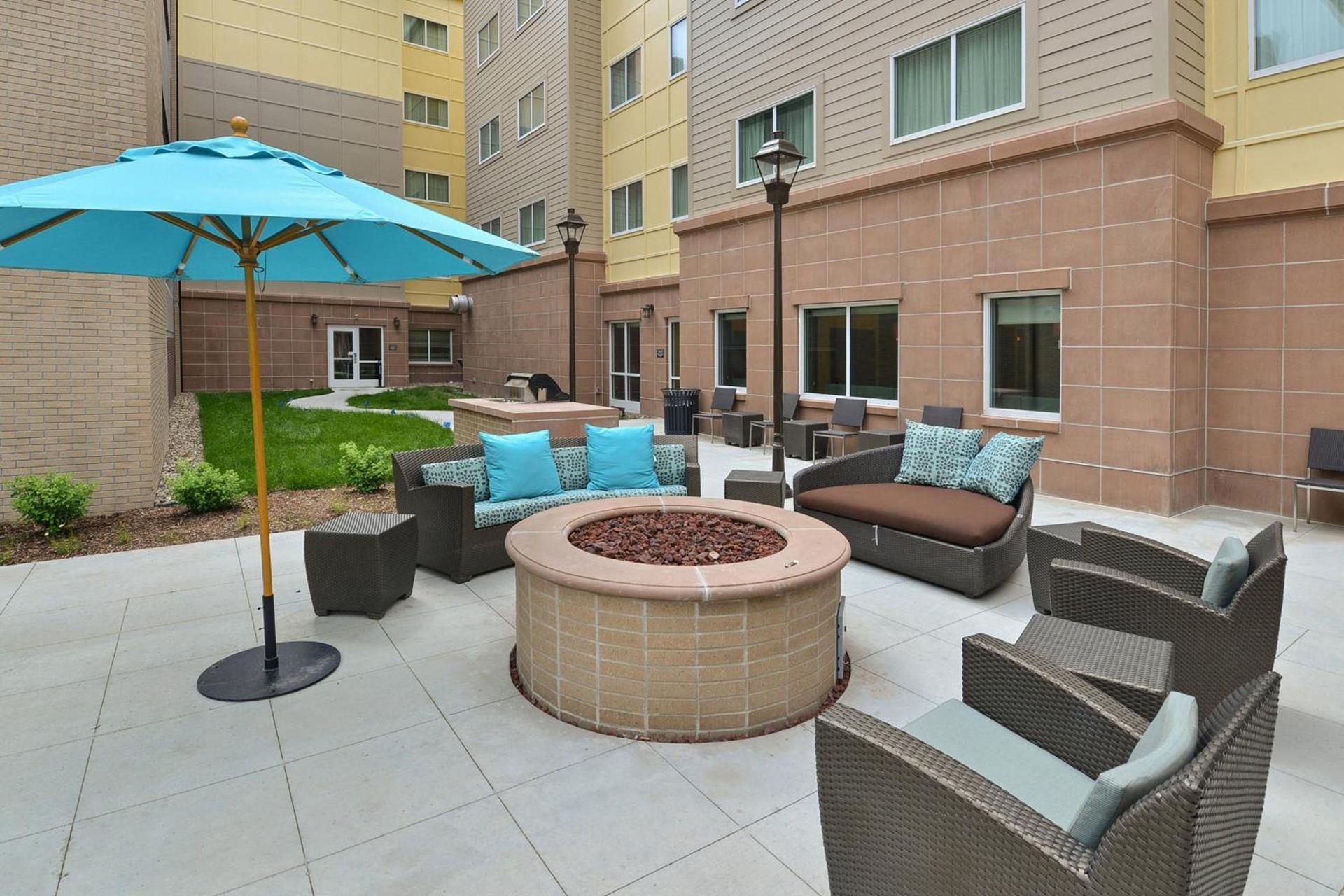 Residence Inn by Marriott Des Moines Downtown photo 14