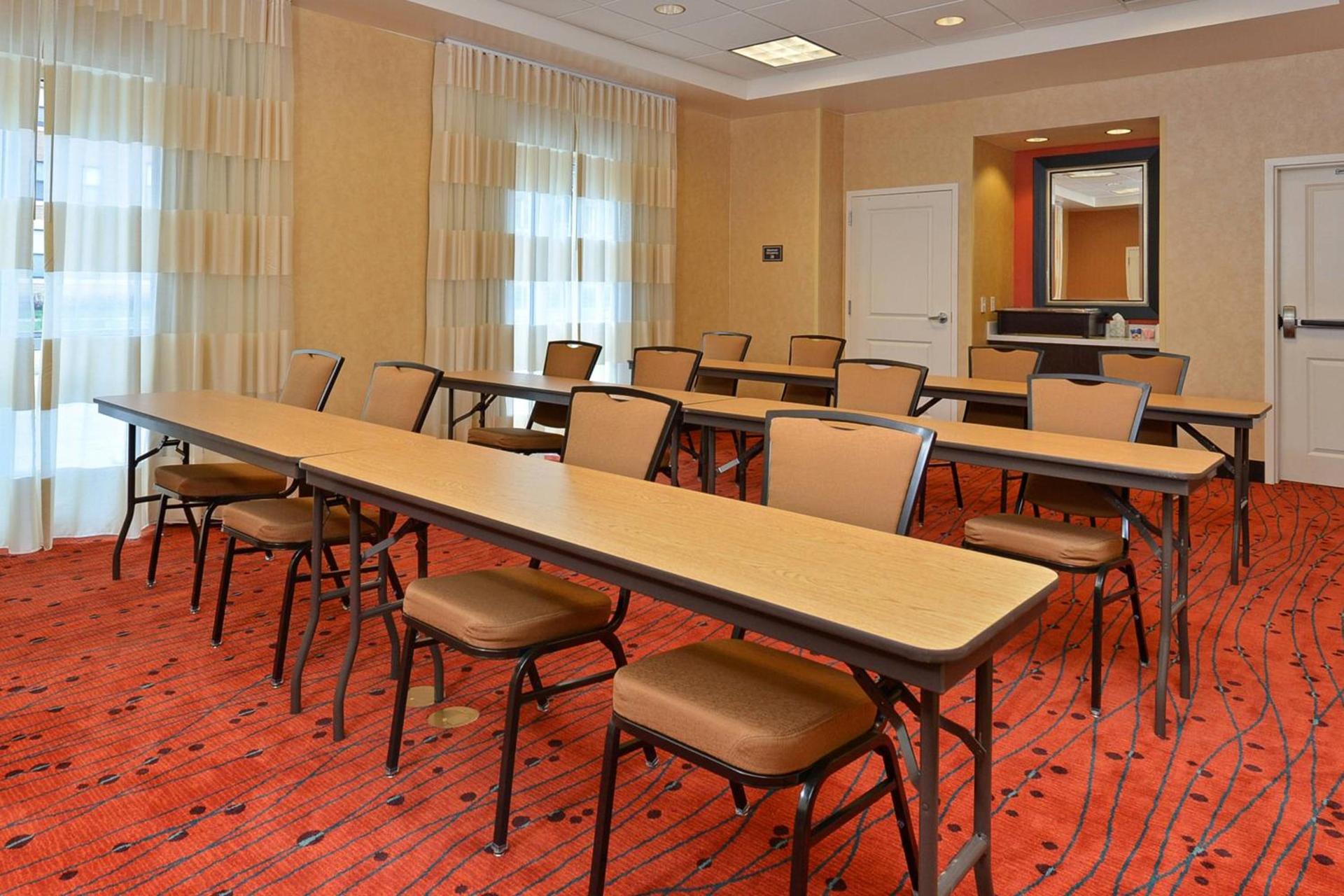 Residence Inn by Marriott Des Moines Downtown photo 33
