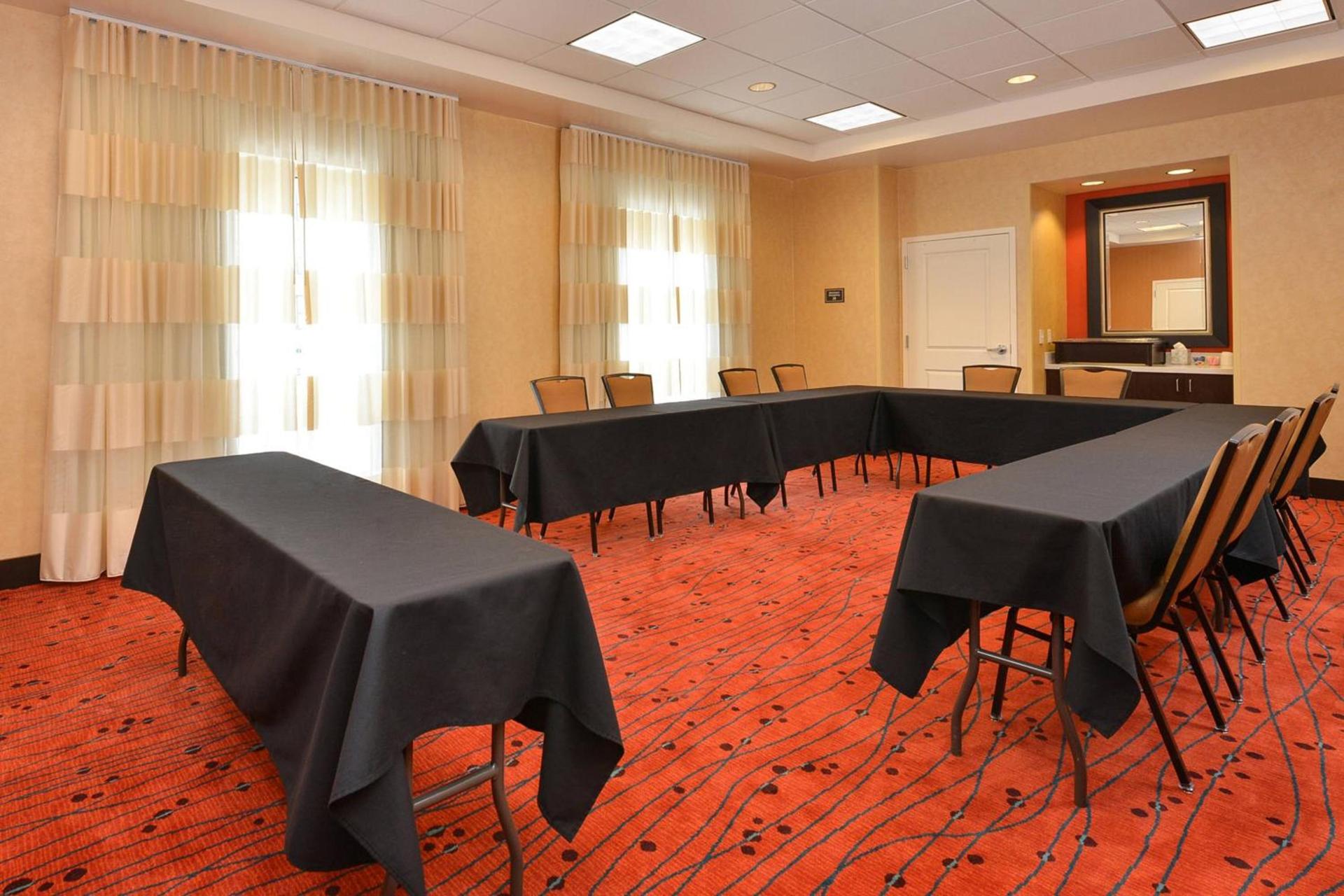 Residence Inn by Marriott Des Moines Downtown photo 34