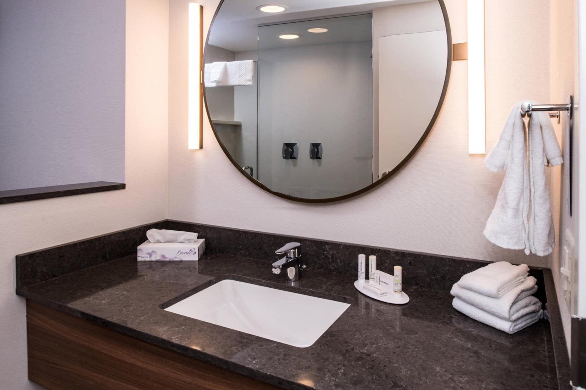 Fairfield Inn & Suites by Marriott Staunton photo 11