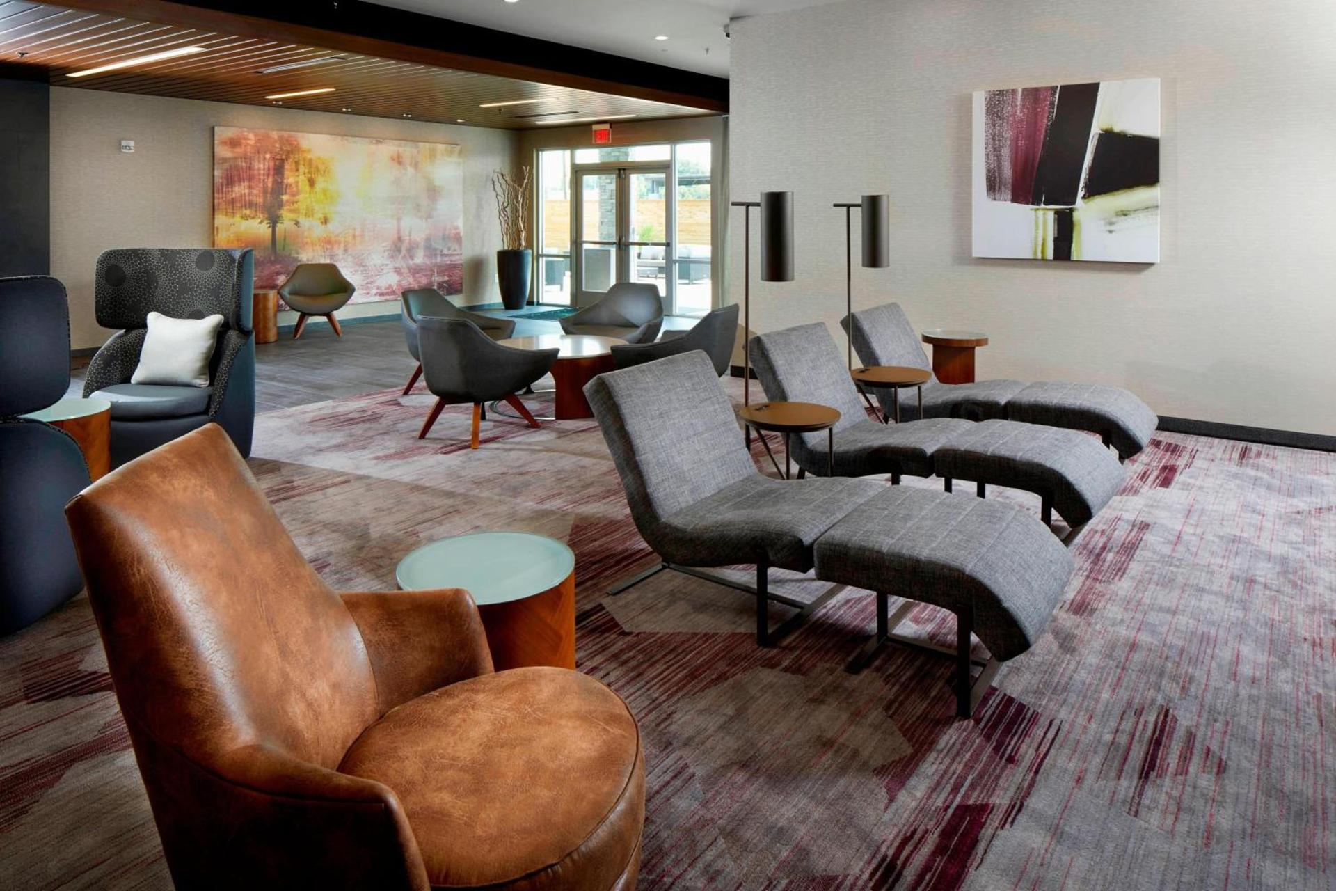 Courtyard by Marriott Houston Intercontinental Airport photo 4