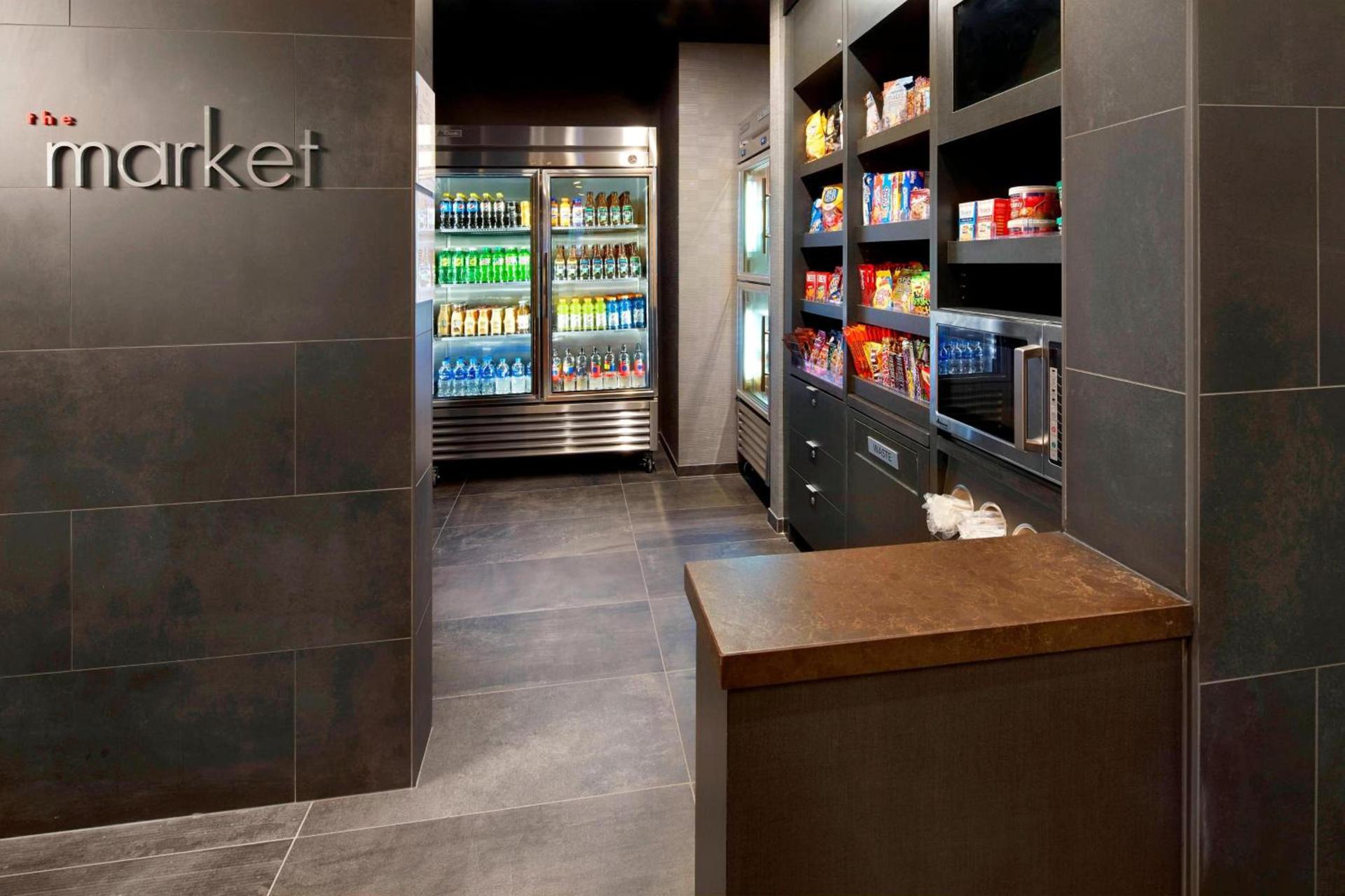 Courtyard by Marriott Houston Intercontinental Airport photo 22