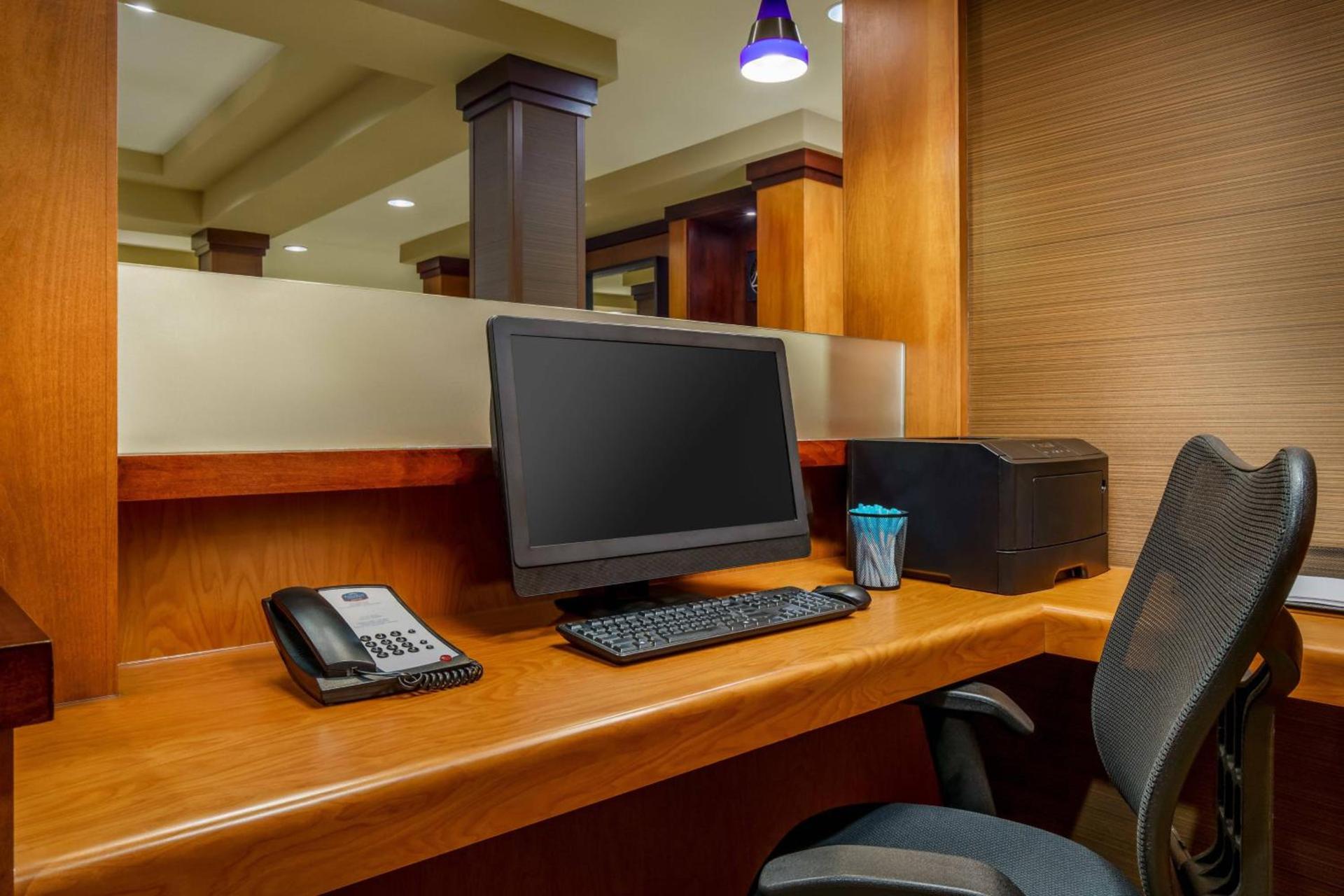 Fairfield by Marriott Peoria East photo 12